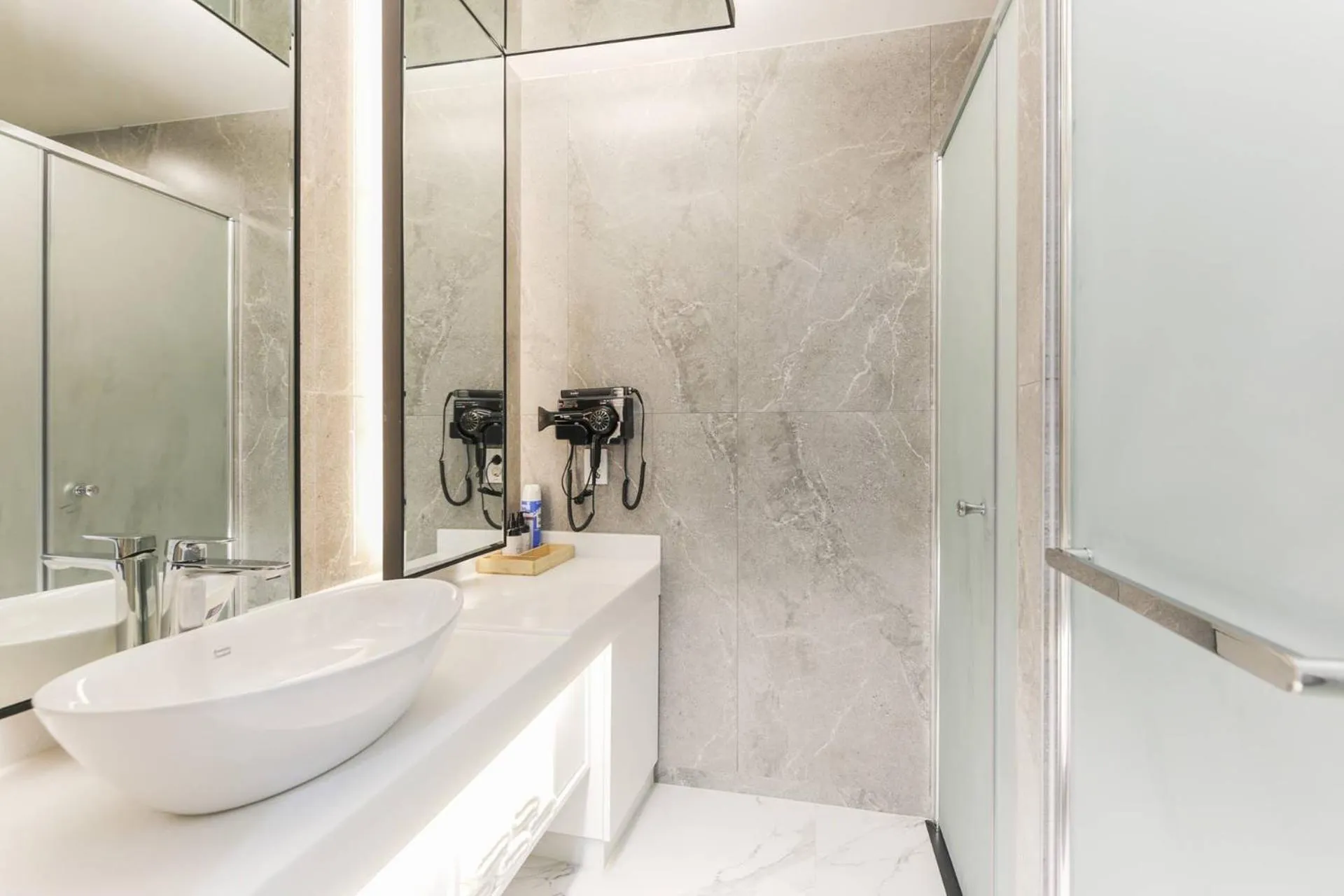 Daegu Hotel Series Lions Park