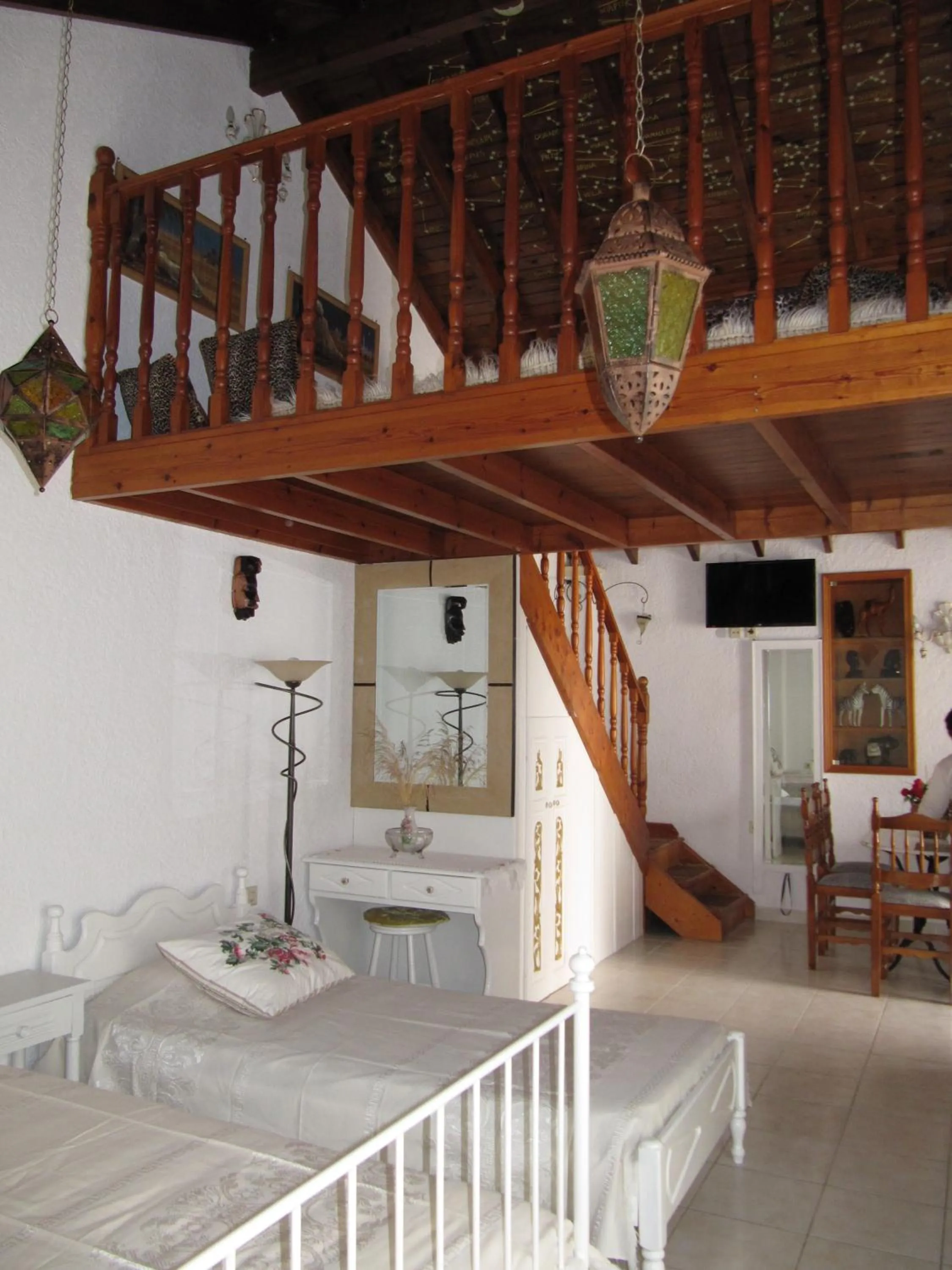 Castellino Studios