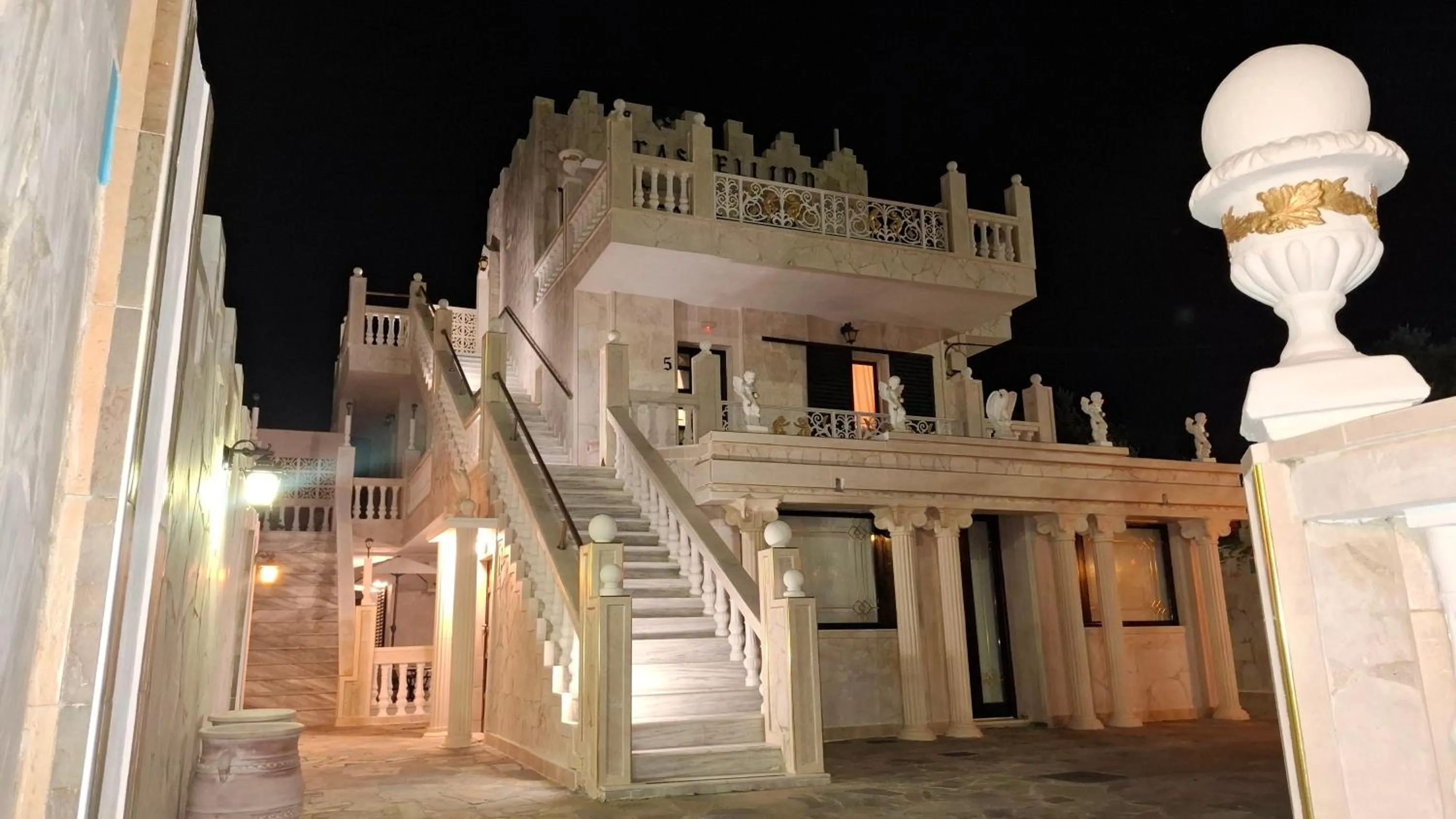 Castellino Studios