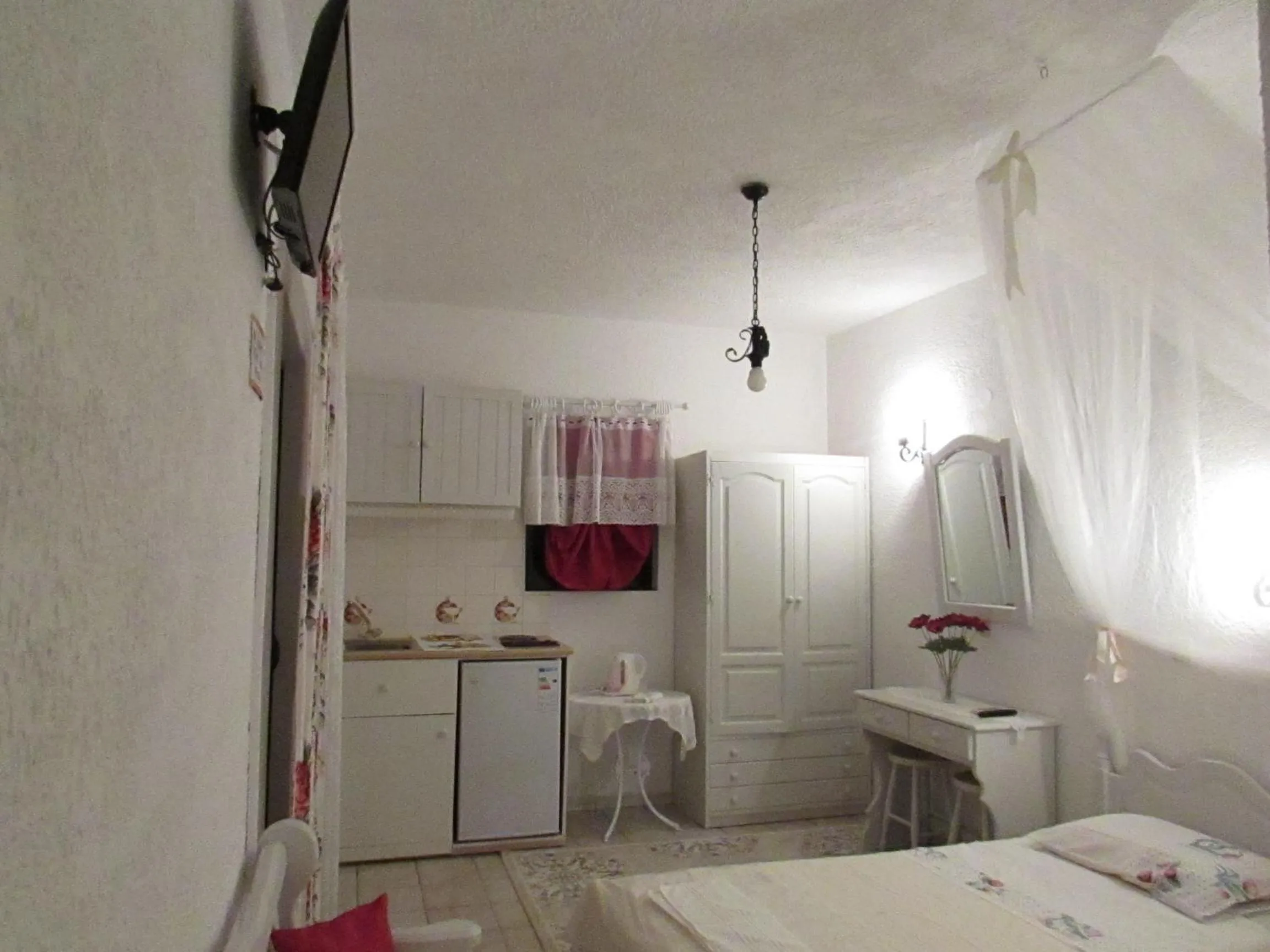 Castellino Studios