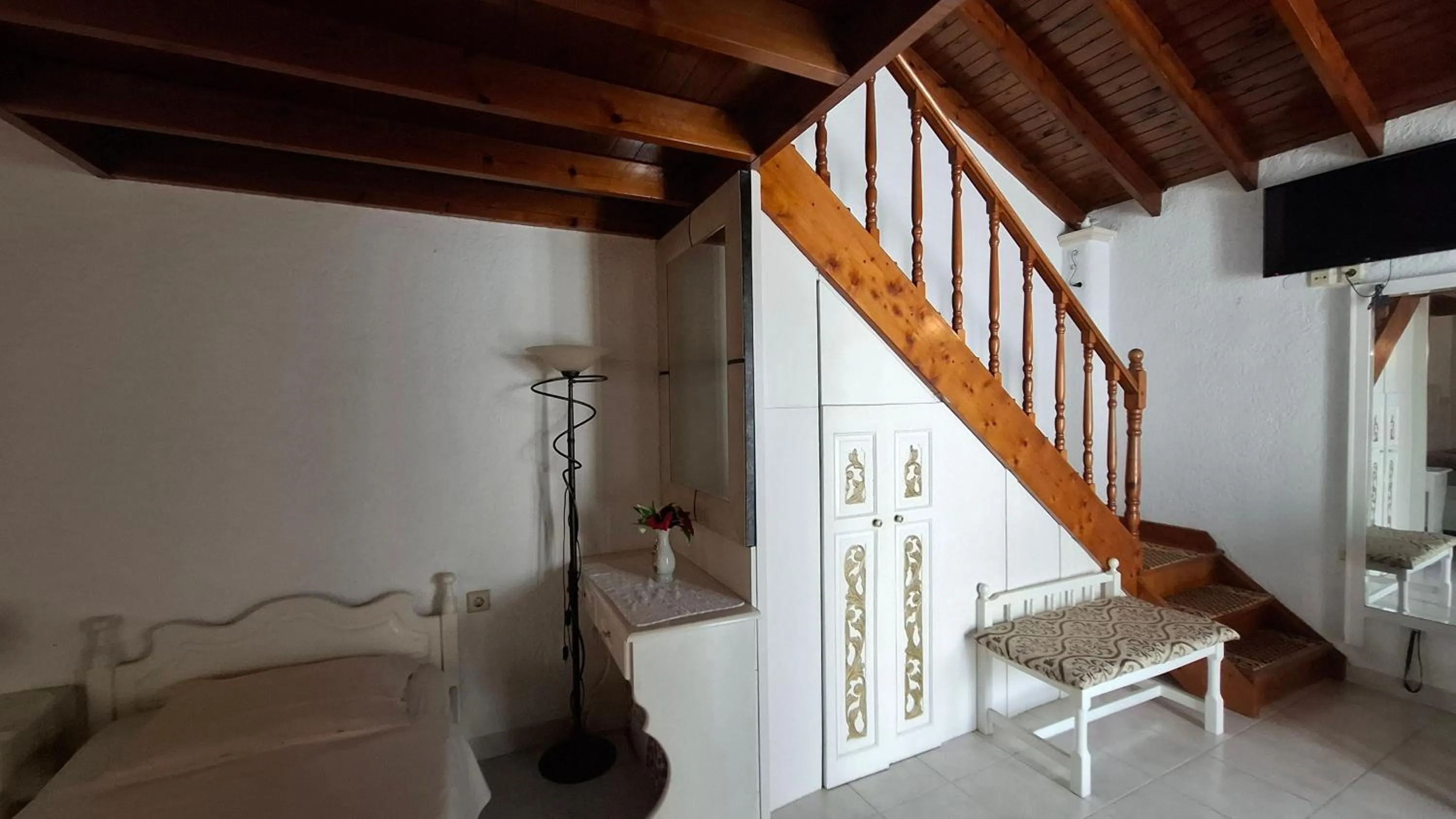 Castellino Studios