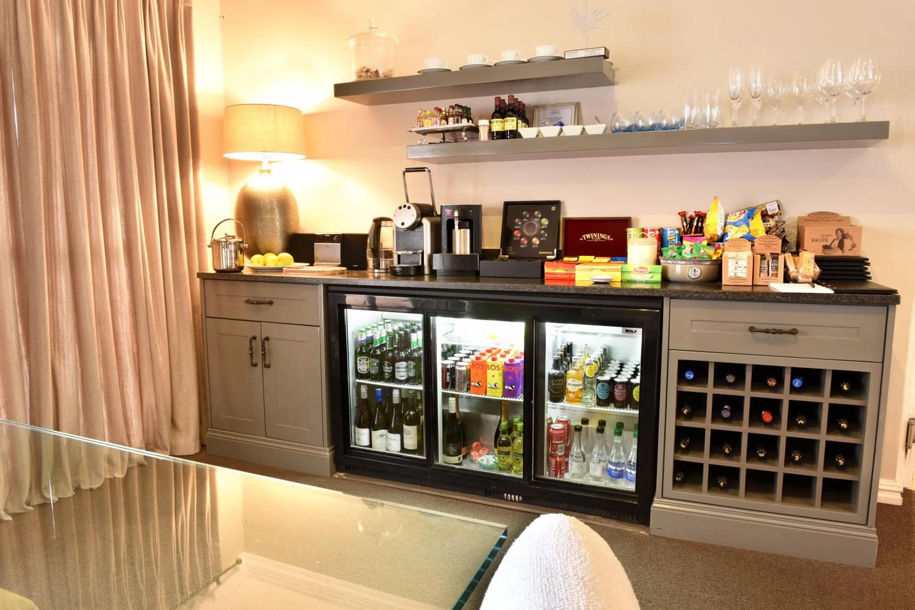 Food and drinks in 8A Grahamstown by The Oyster Collection