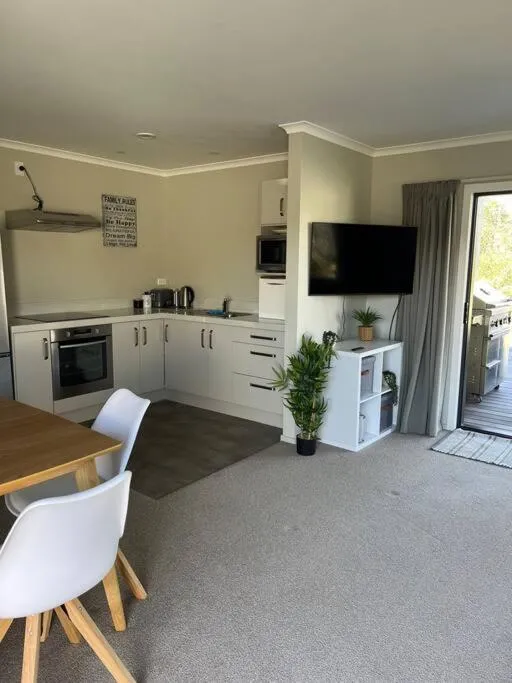 Smiths Place