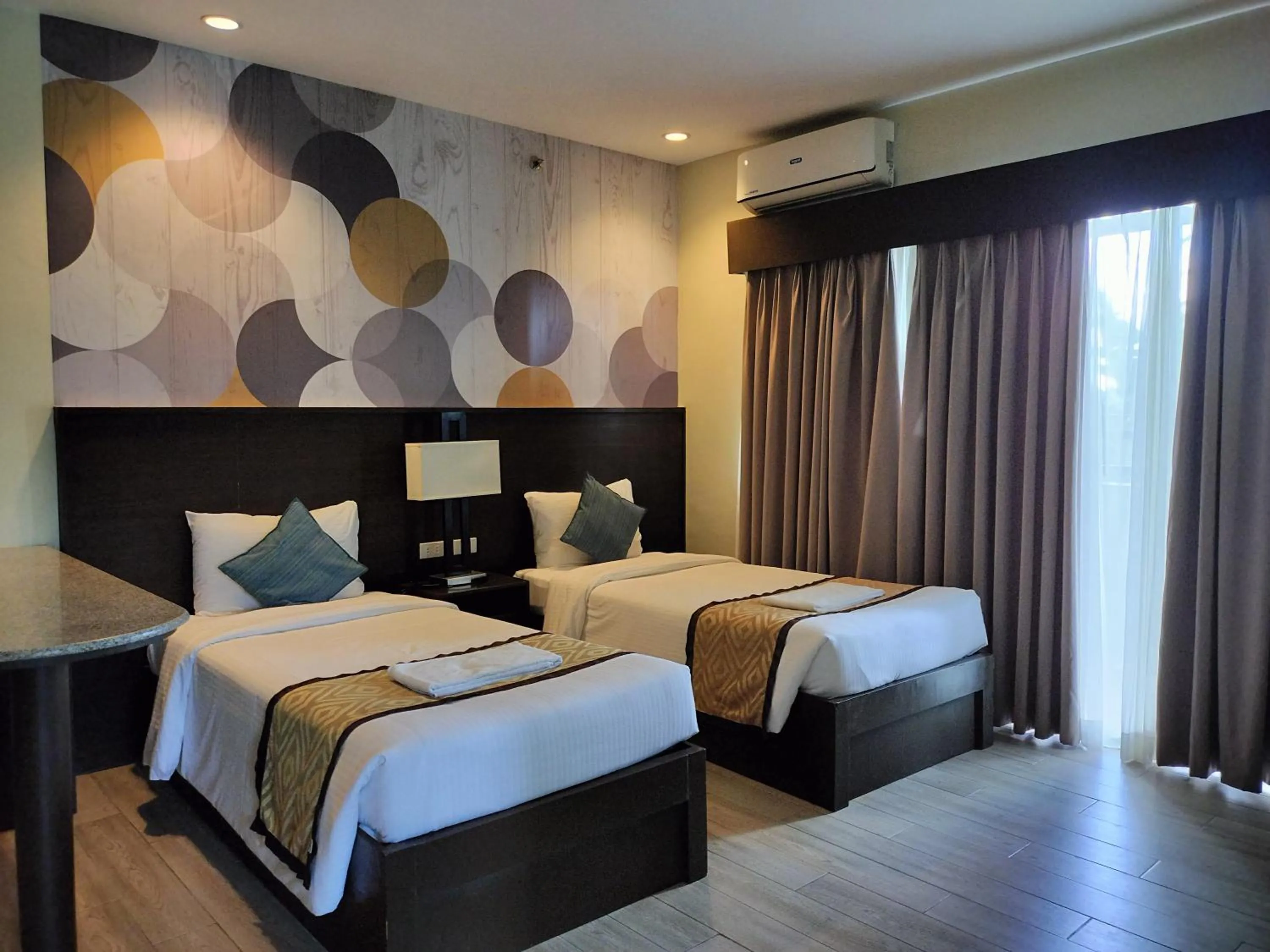 Bed in Whitewoods Convention and Leisure Hotel