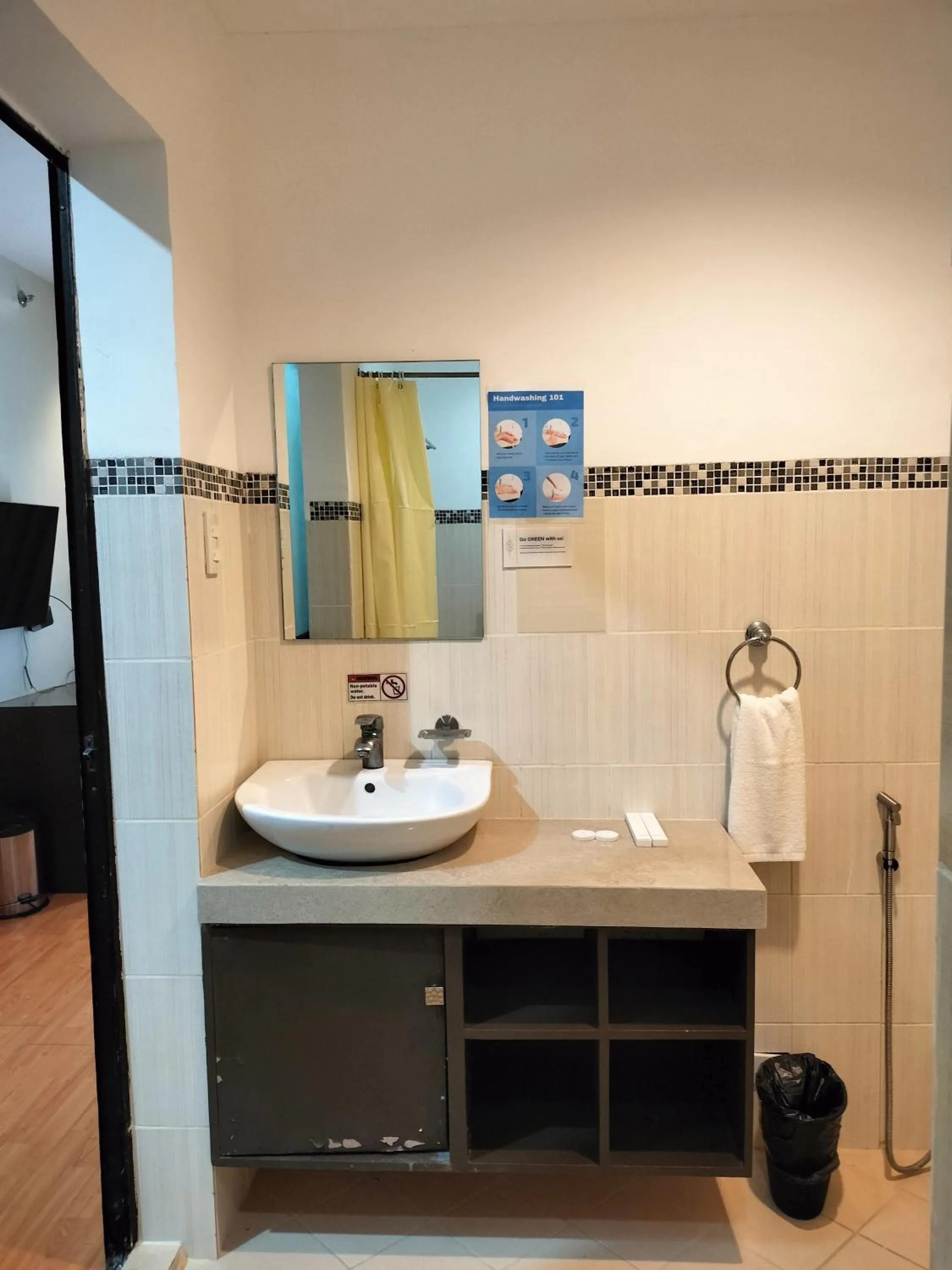 Toilet in Whitewoods Convention and Leisure Hotel