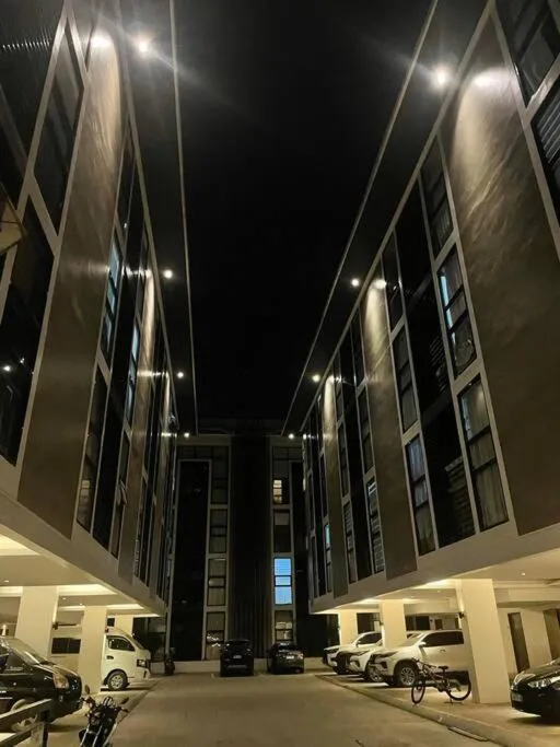 AC Suites Simplicity & Comfort