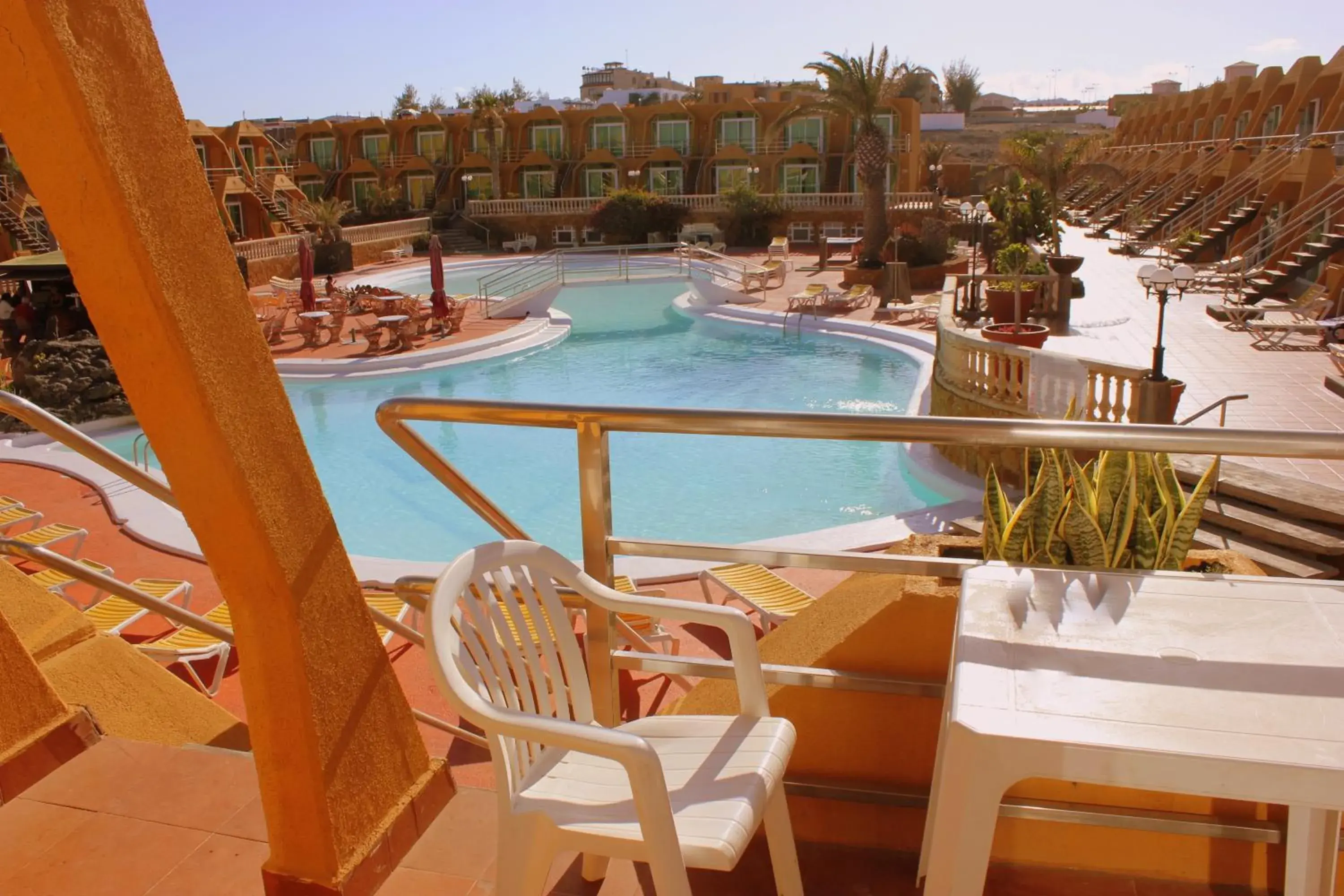 Balcony/Terrace in Aparthotel la Piramide Balcony/Terrace in Aparthotel la Piramide