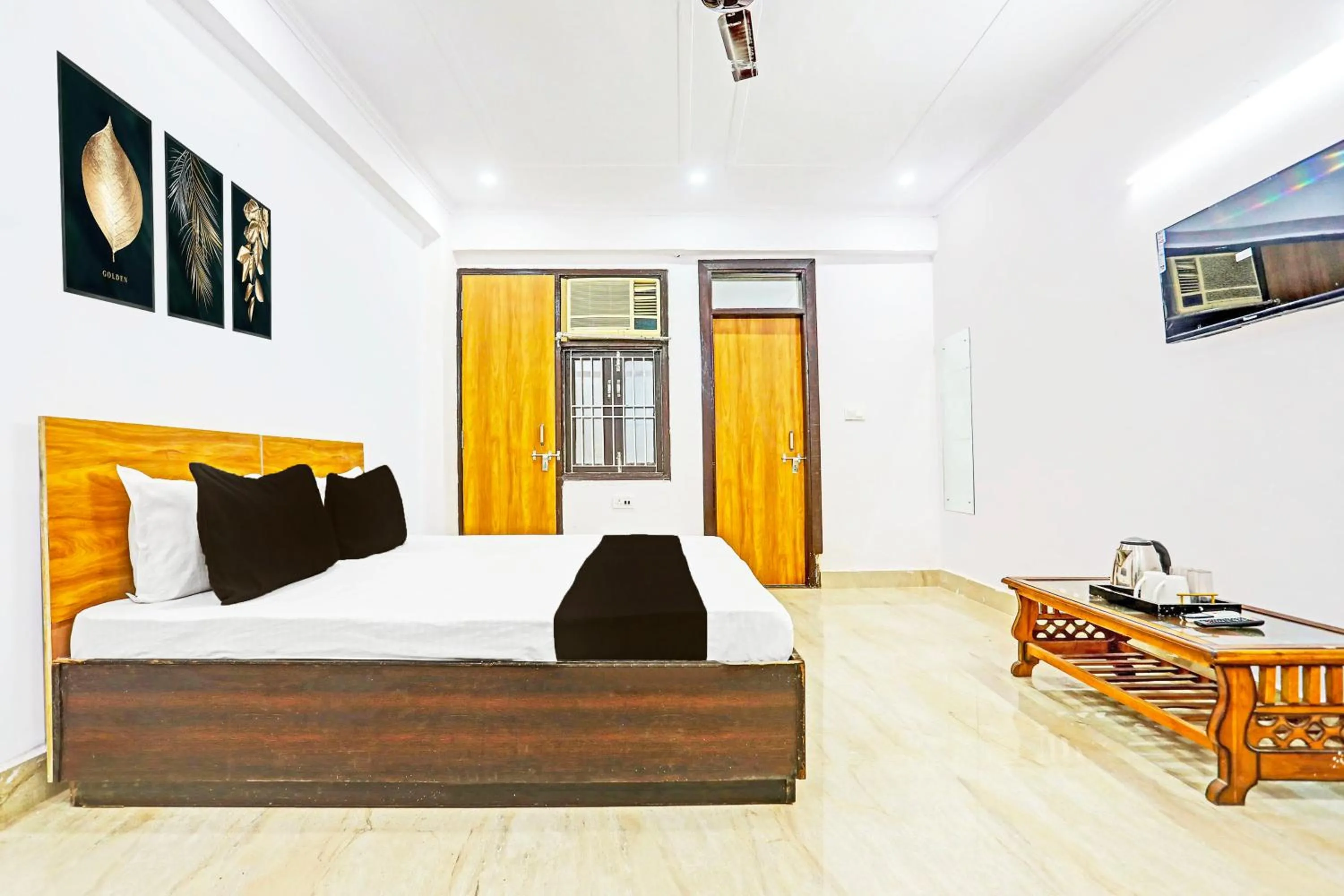 Bedroom in Hotel O High Sky Residency