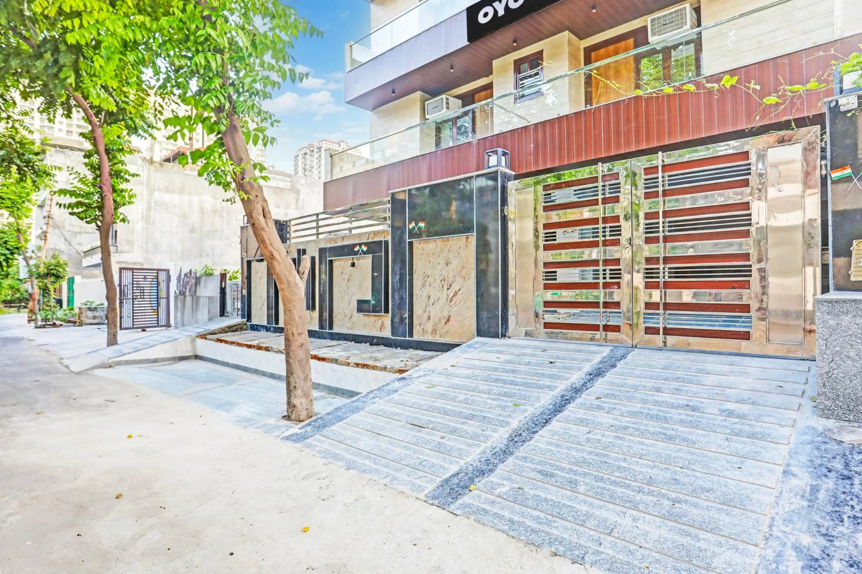 Facade/entrance in Hotel O High Sky Residency