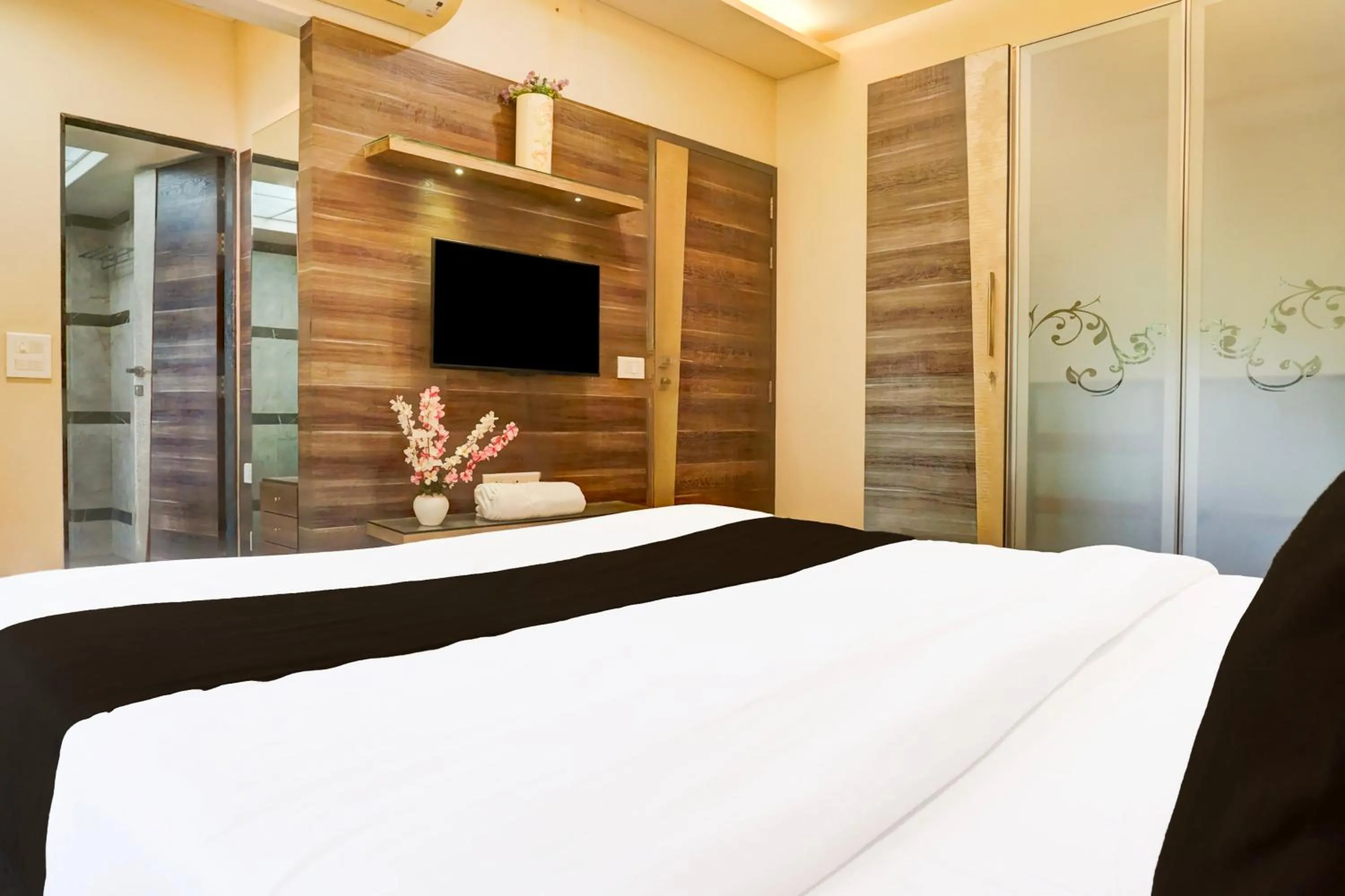 Bedroom, Bed in Hotel O Tejas Inn