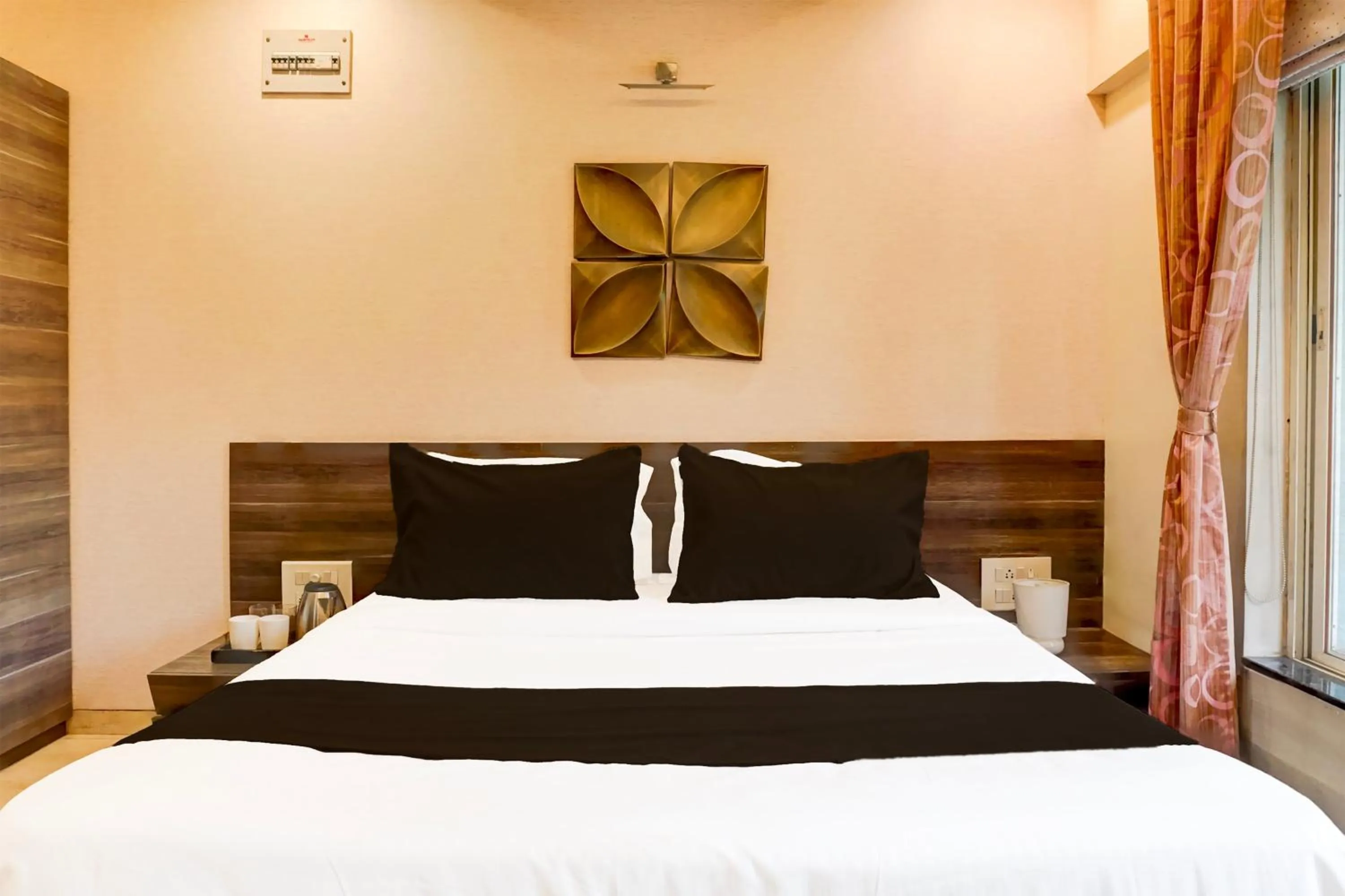 Bedroom, Bed in Hotel O Tejas Inn