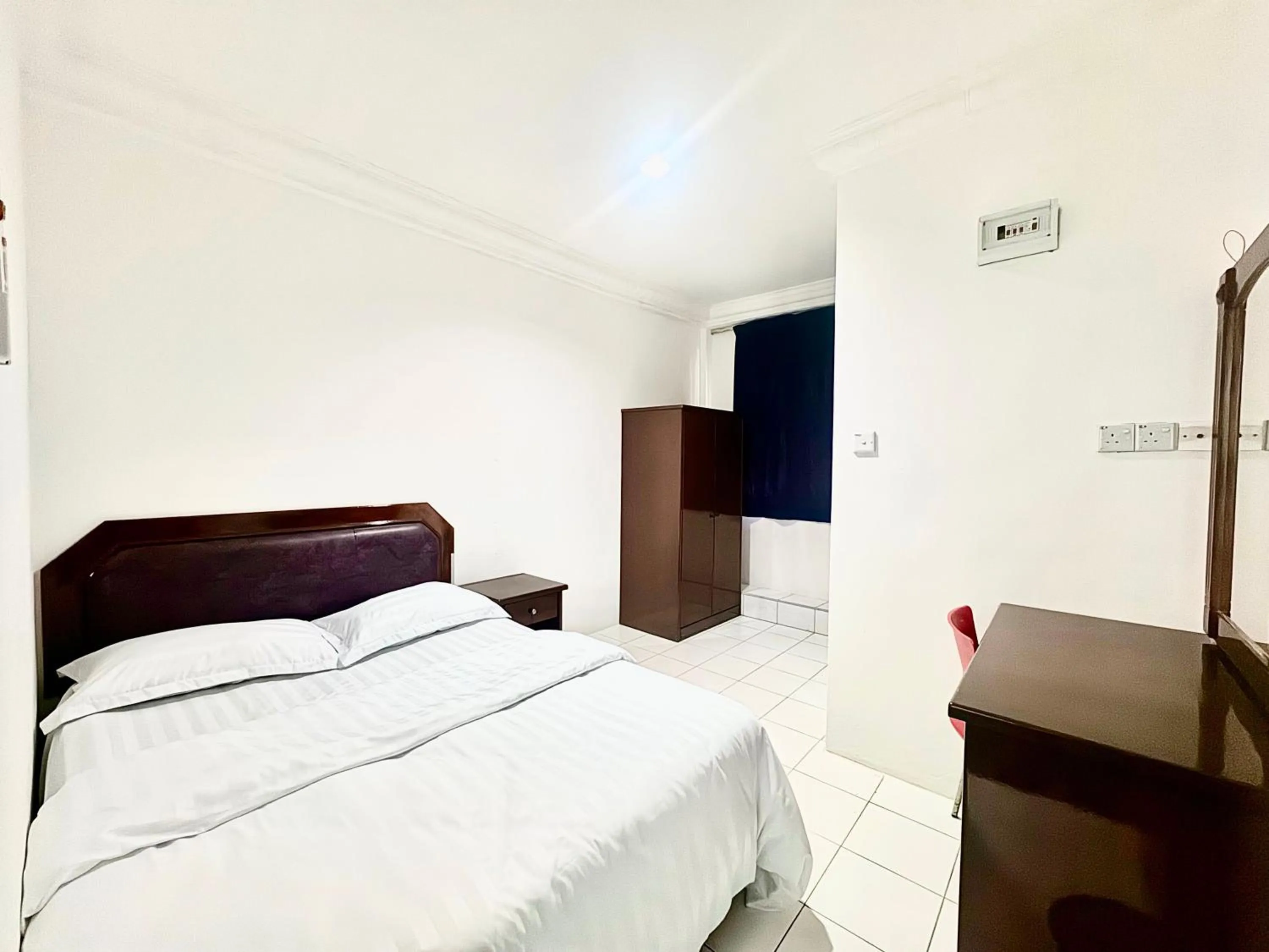 Bedroom, Bed in Hotel O Vaigan Hotel