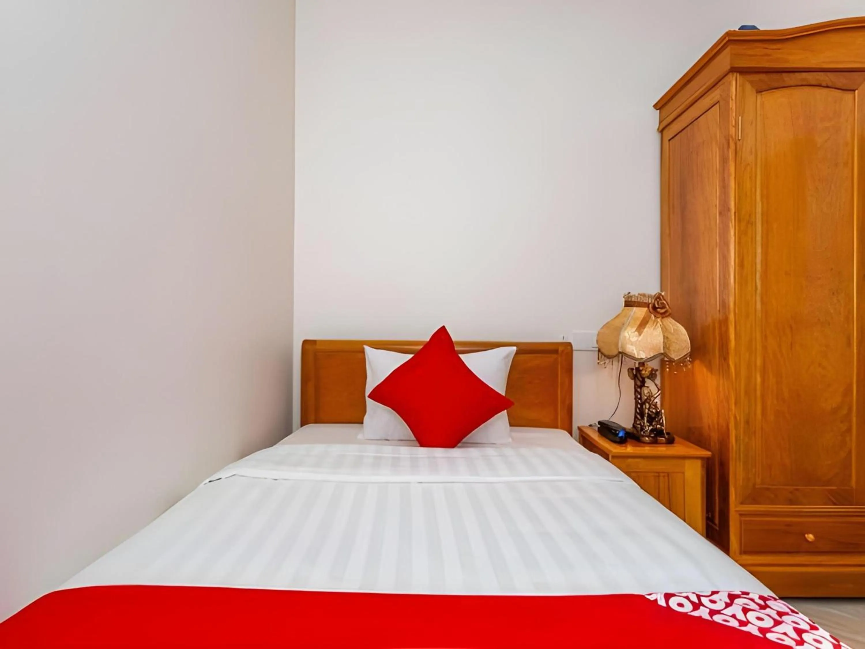 Bedroom, Bed in Hotel O Hotel Ramai