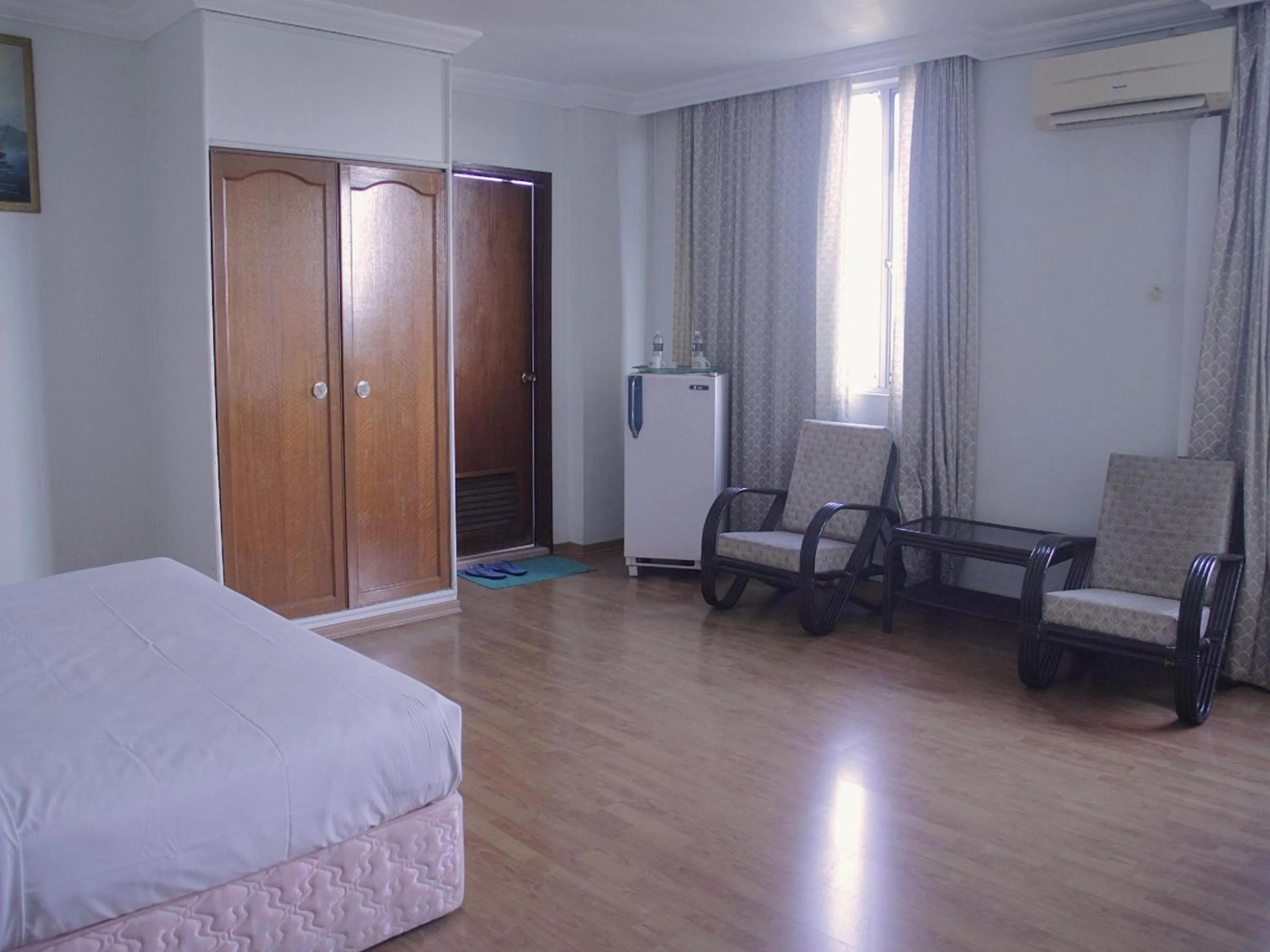 View (from property/room), Bed in Hotel O Hotel Ramai