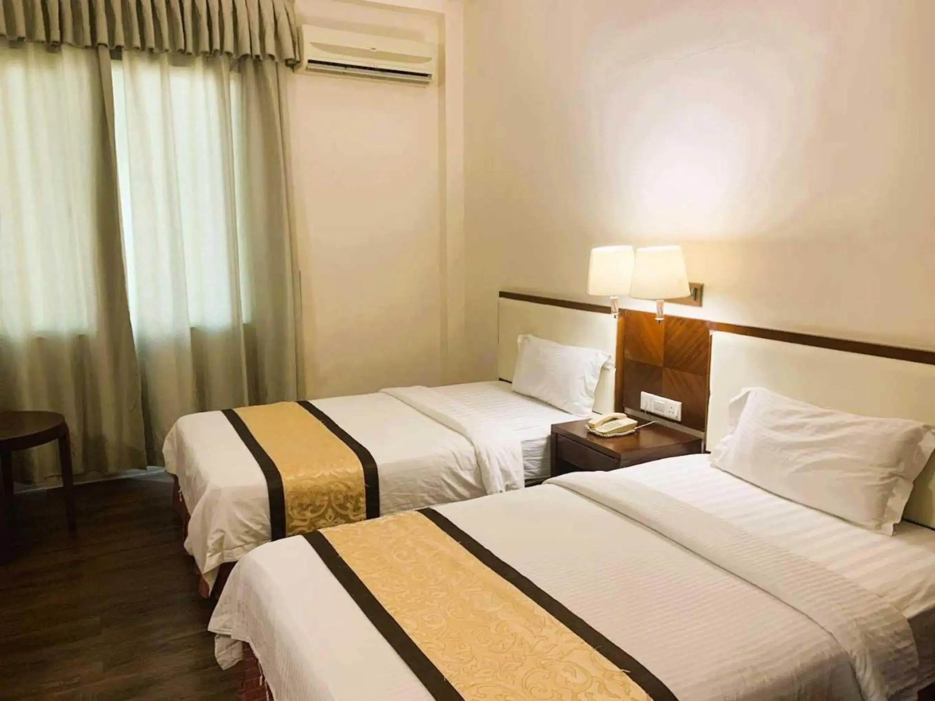 Standard Twin Room in Hotel O Atari Inn Standard Twin Room in Hotel O Atari Inn