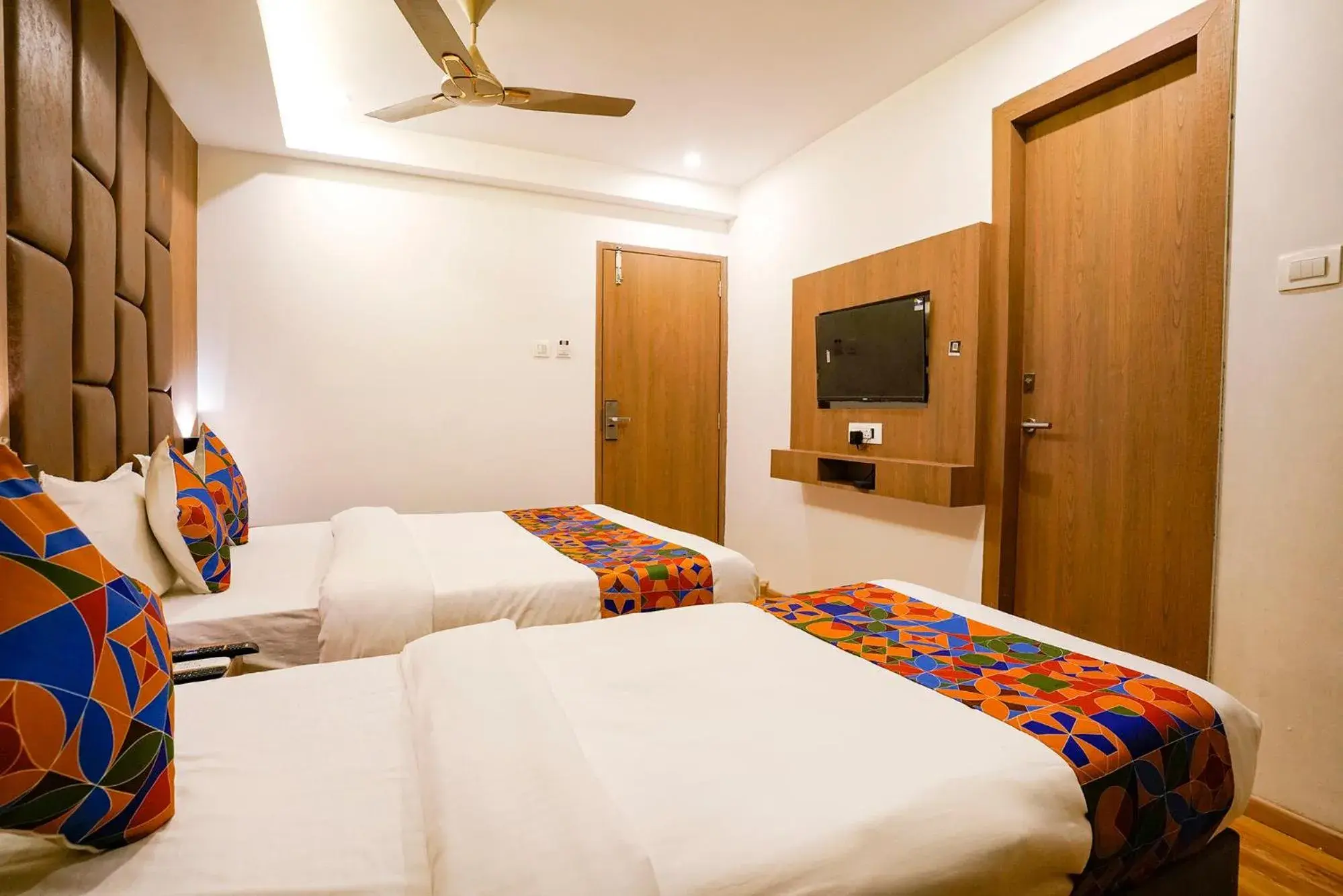 Bed in FabHotel Atithi Residency I - Nr BKC Bed in FabHotel Atithi Residency I - Nr BKC