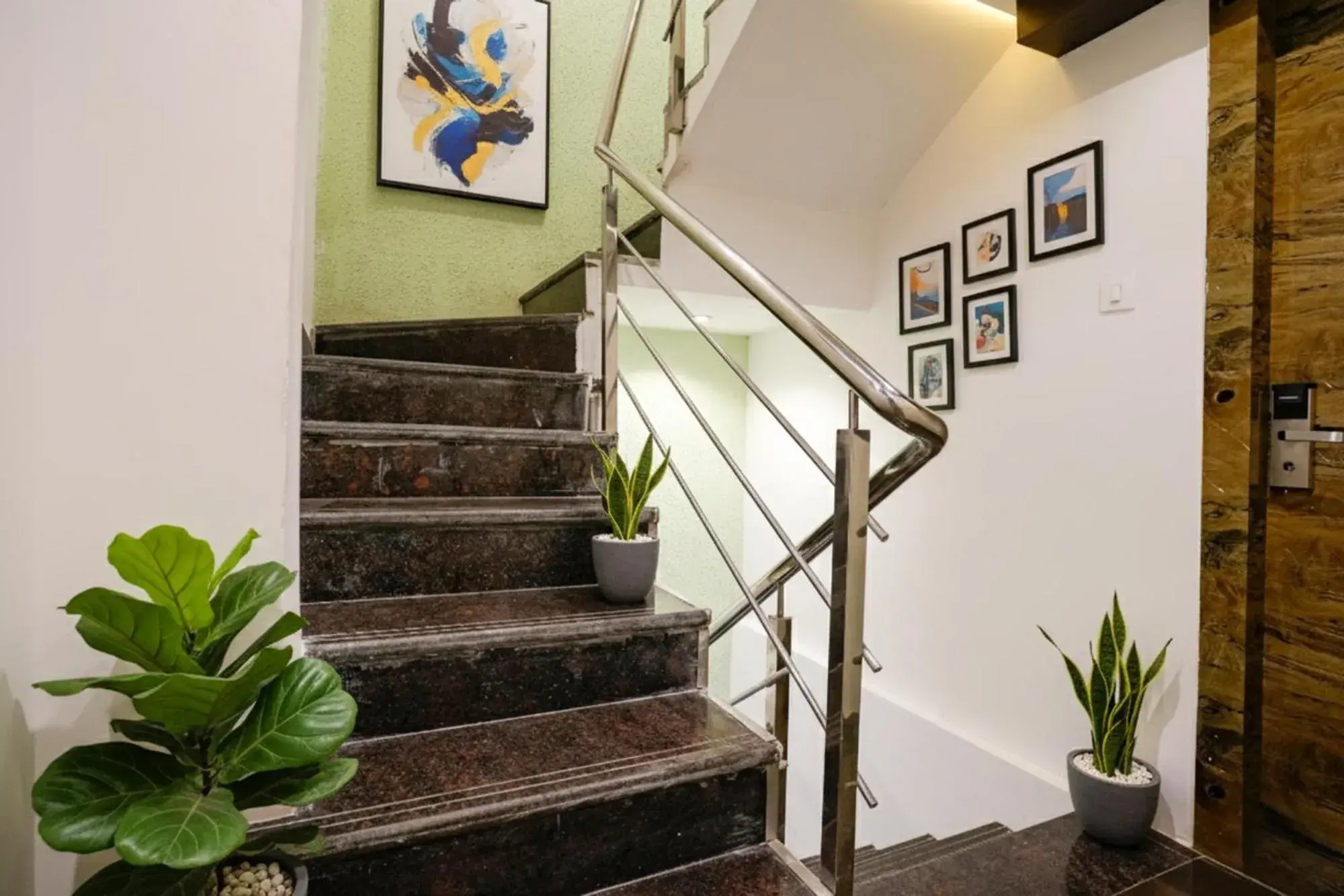 Lobby or reception in FabHotel Atithi Residency I - Nr BKC Lobby or reception in FabHotel Atithi Residency I - Nr BKC