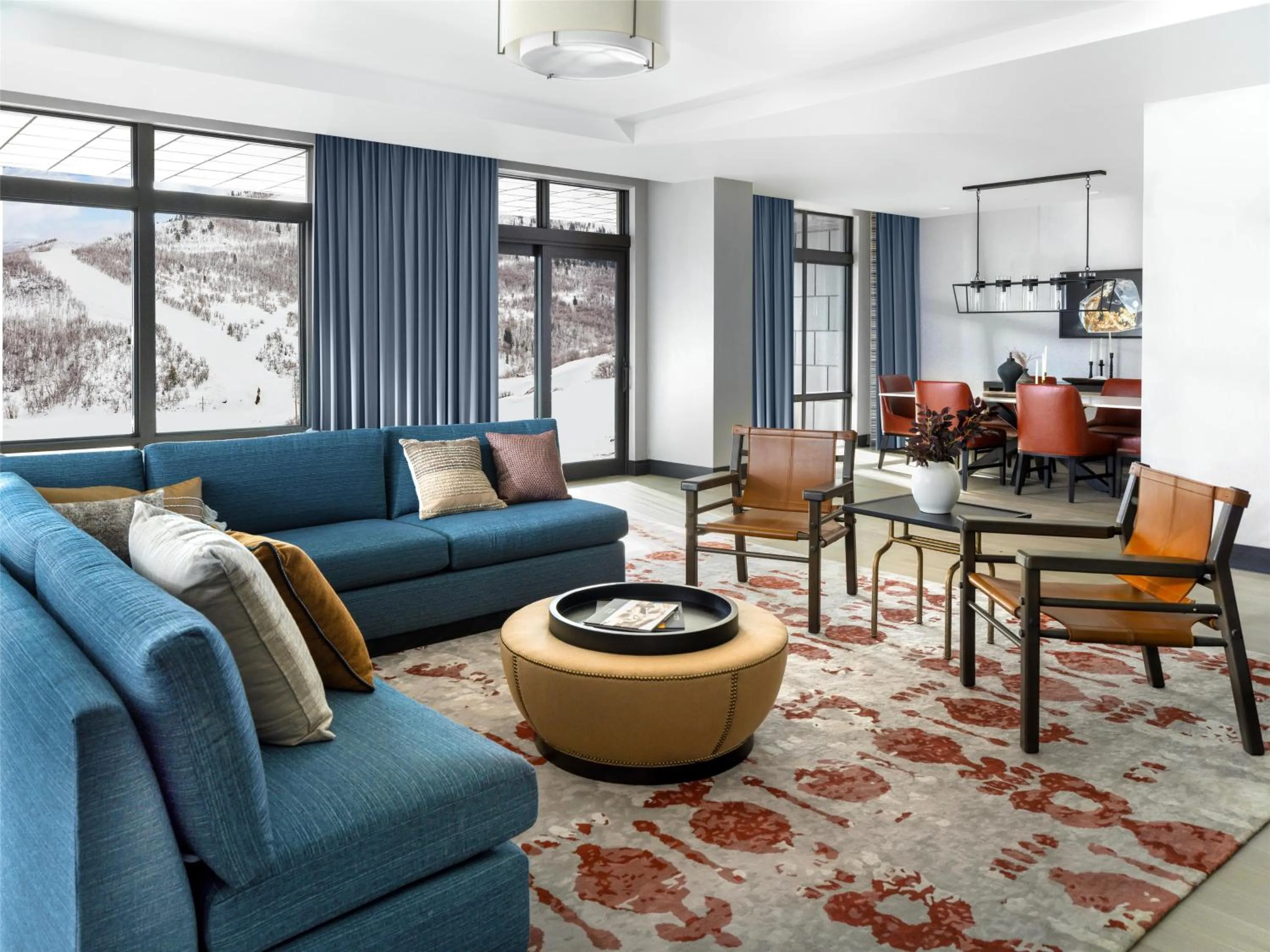 Photo of the whole room in Grand Hyatt Deer Valley