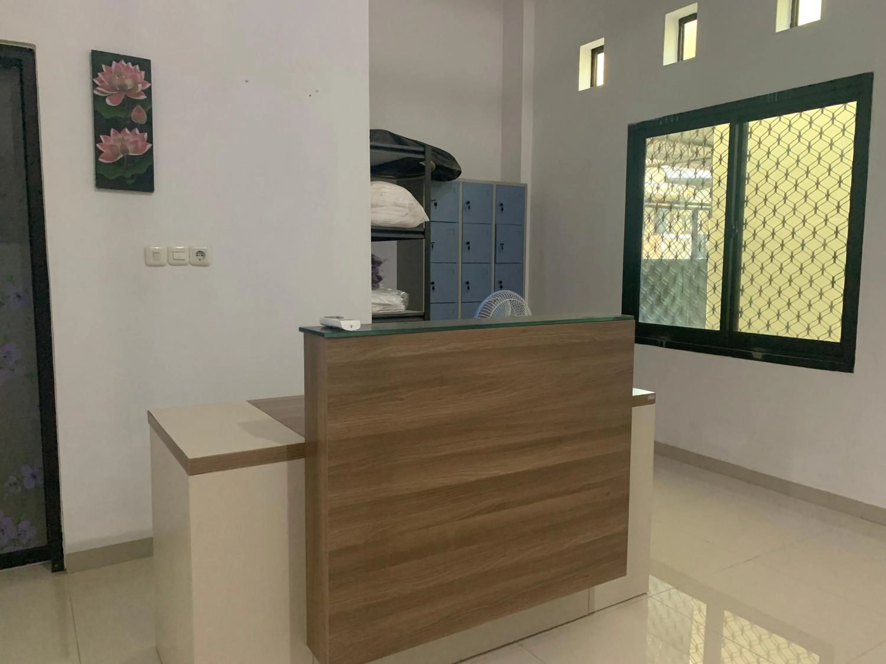 Lobby or reception in Hotel O Sunrise Garage Home