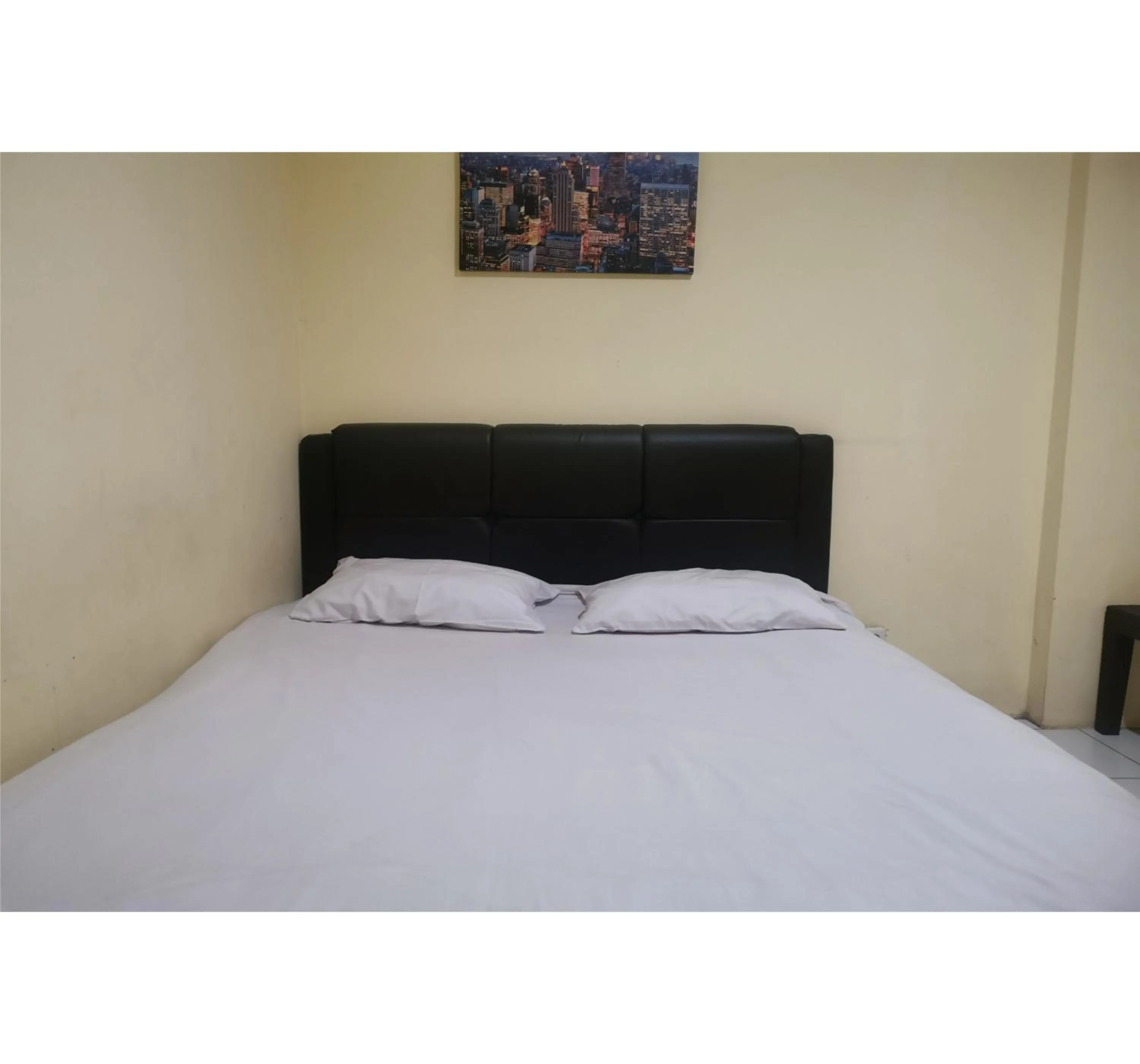 Bedroom, Bed in Hotel O Rama Homestay