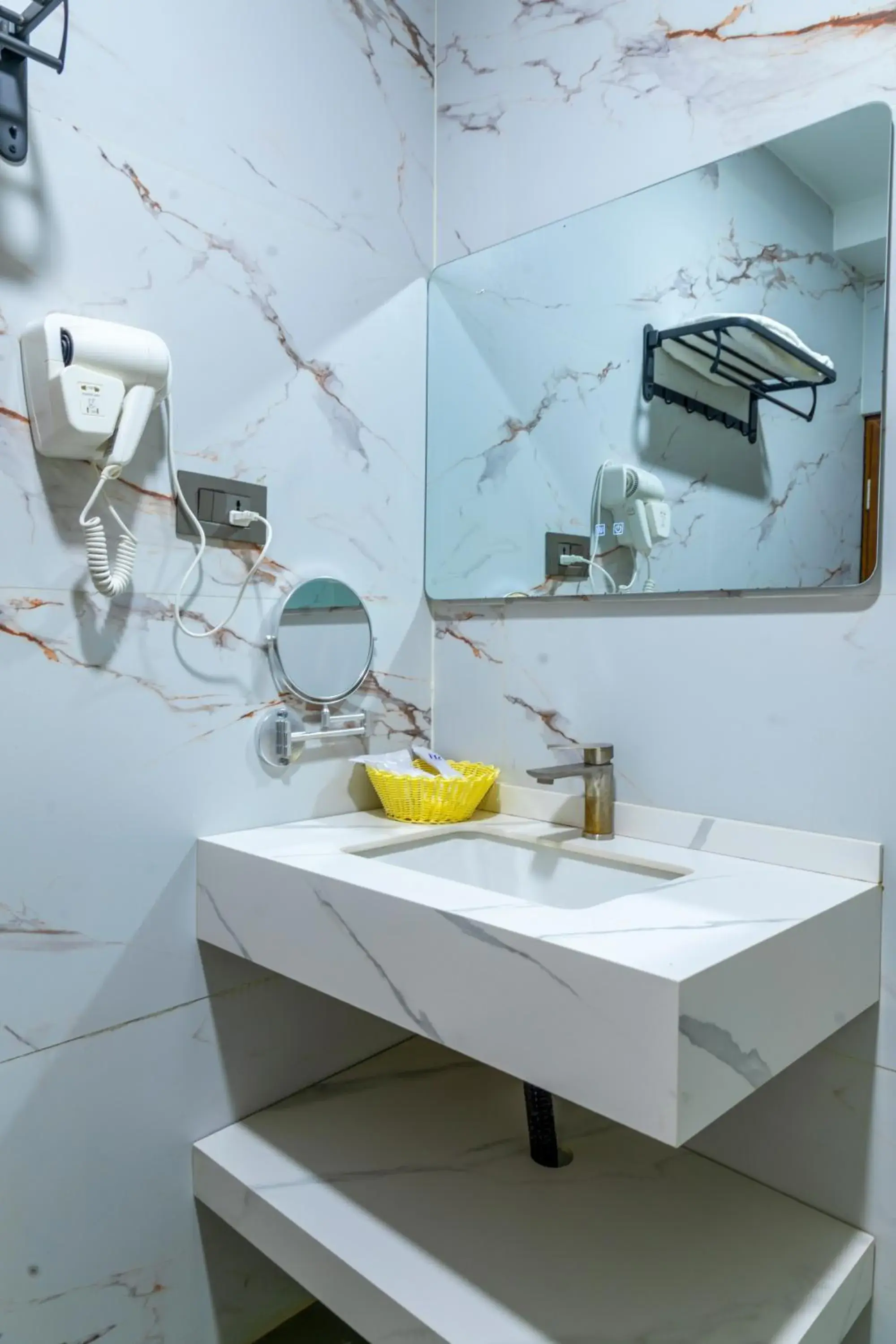 Standard Single Room - single occupancy in Hotel Robot Standard Single Room - single occupancy in Hotel Robot