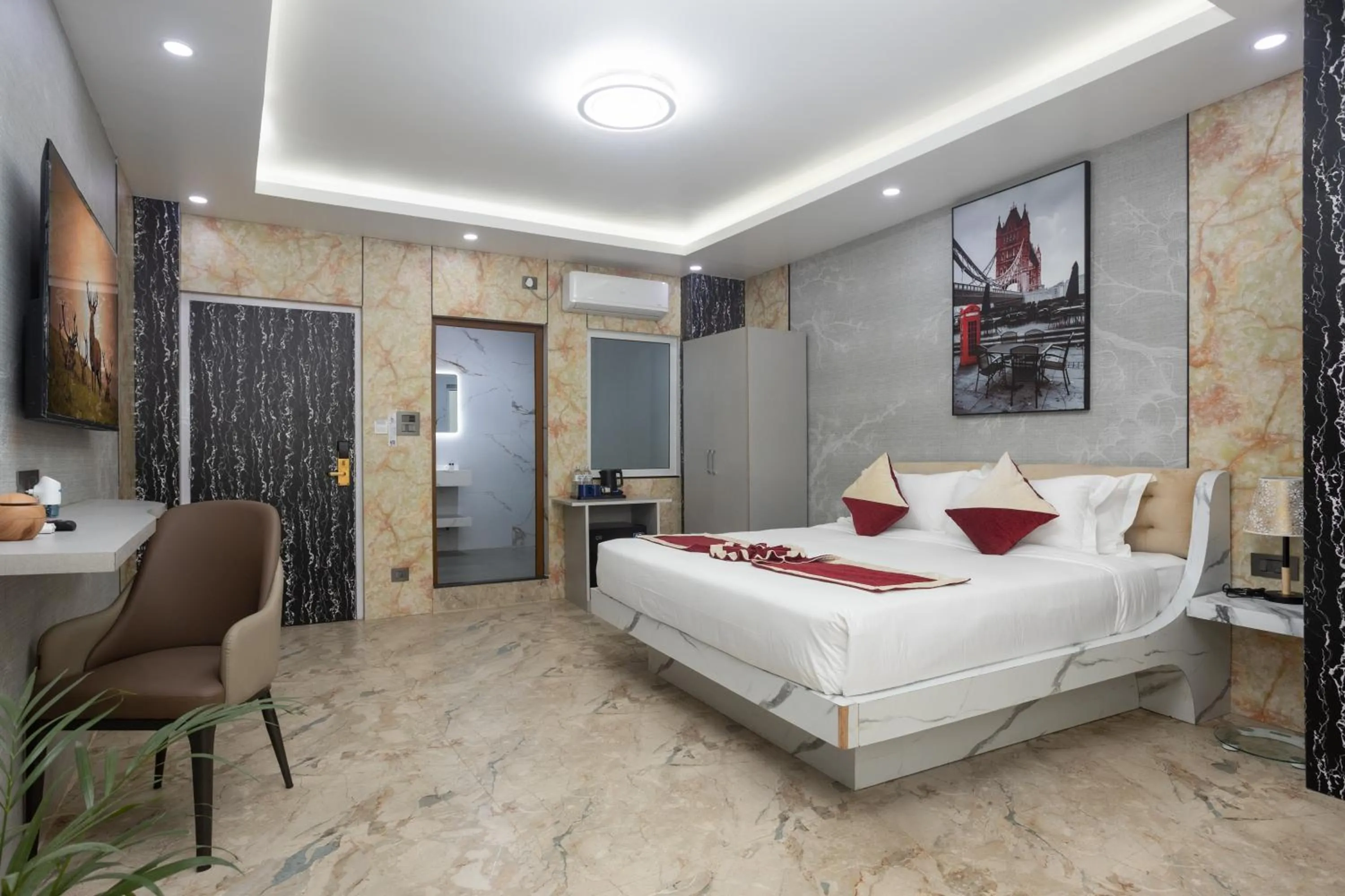 Bedroom, Bed in Hotel Robot