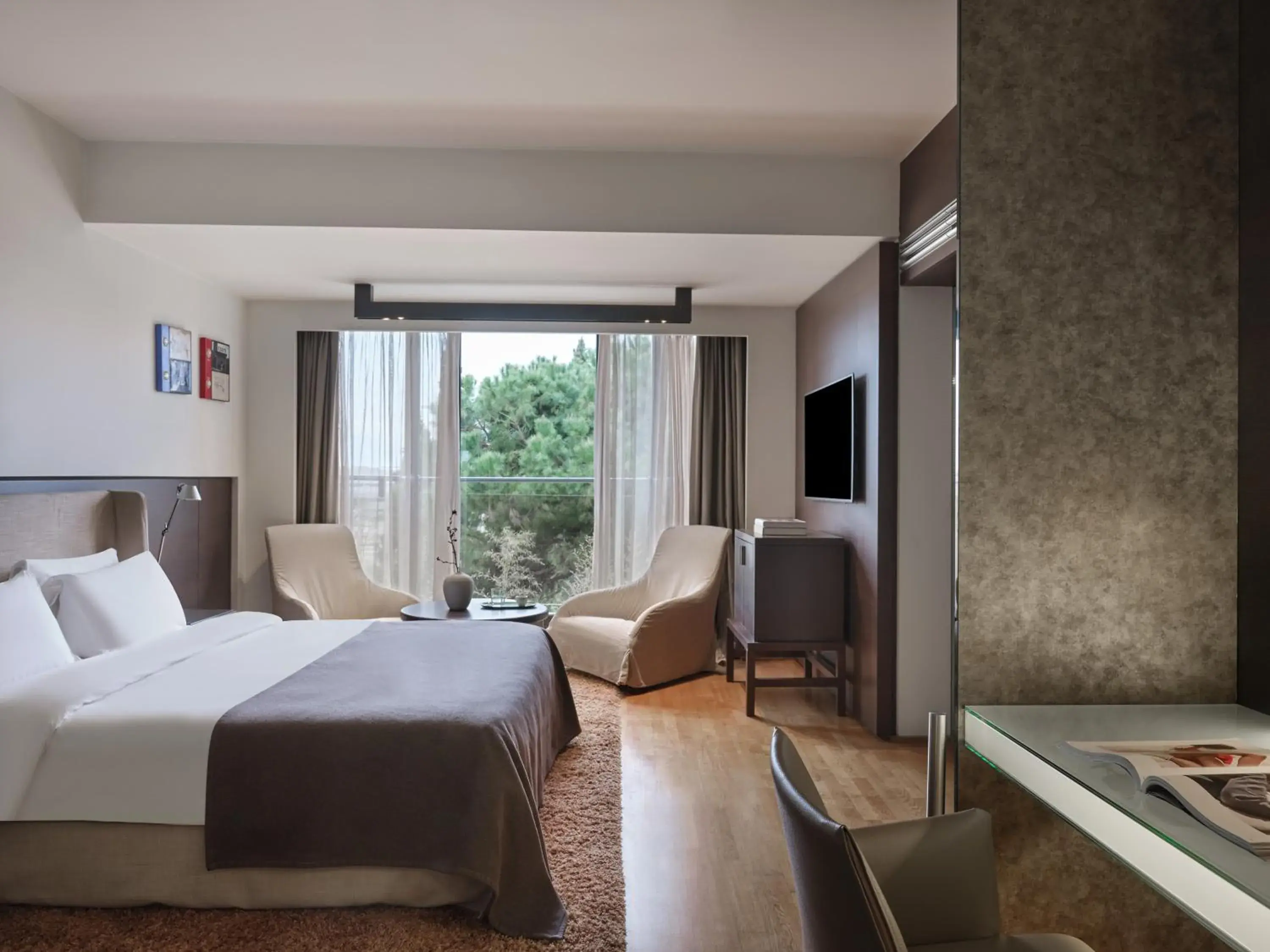 Bed in September Hotel Thessaloniki Bed in September Hotel Thessaloniki