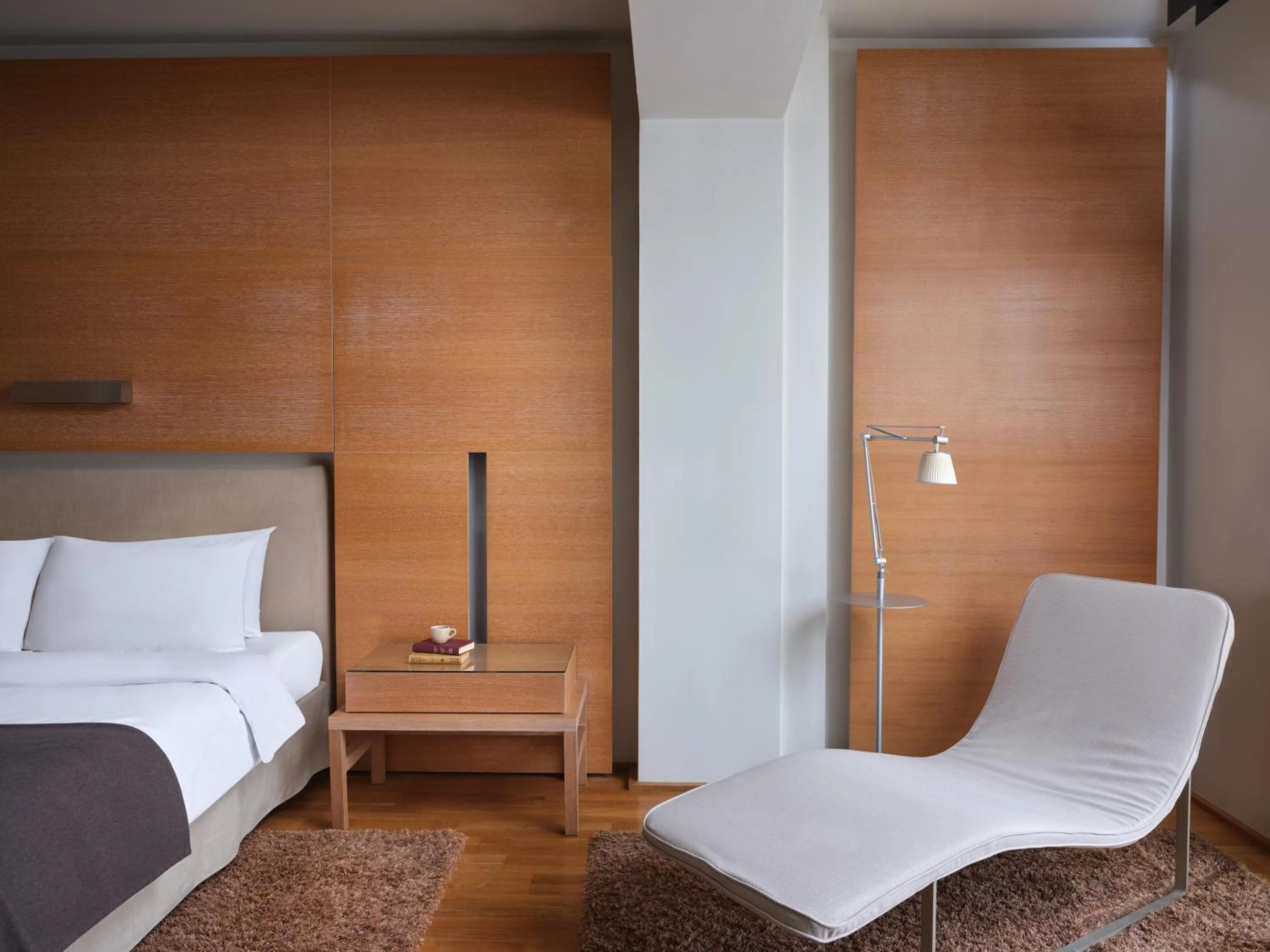 Bed in September Hotel Thessaloniki