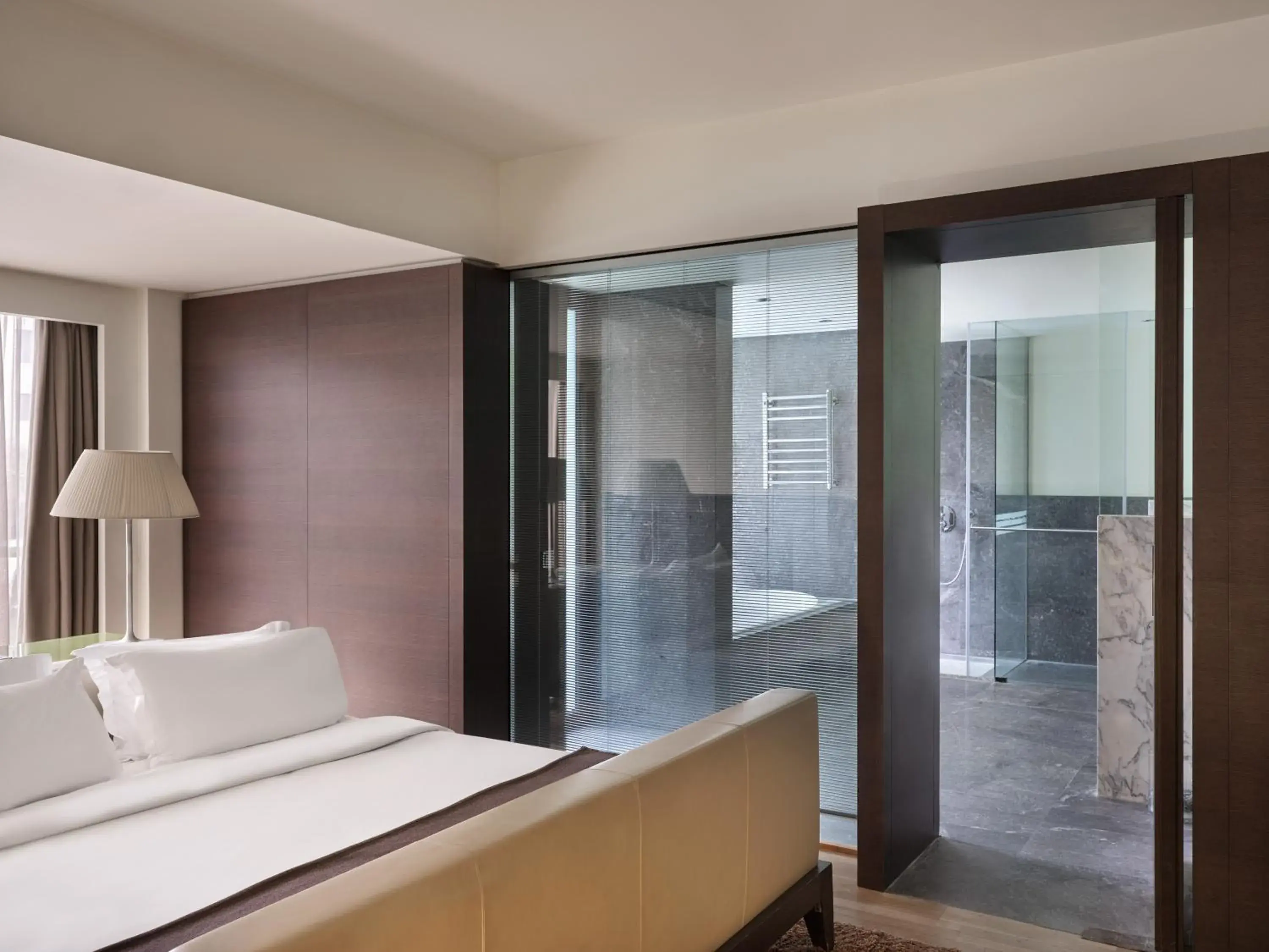 Bed in September Hotel Thessaloniki Bed in September Hotel Thessaloniki