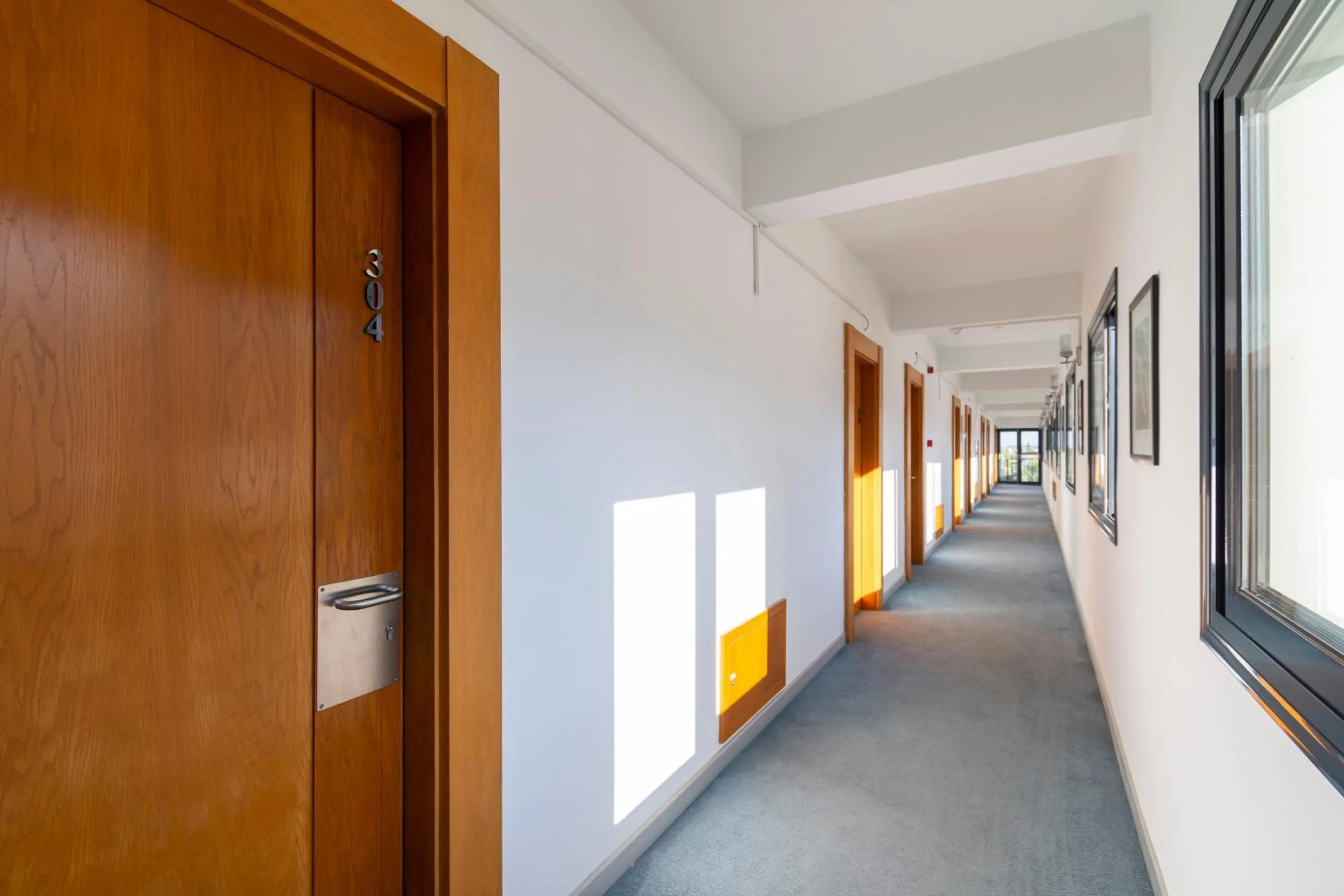 Bellapais Oasis Hotel