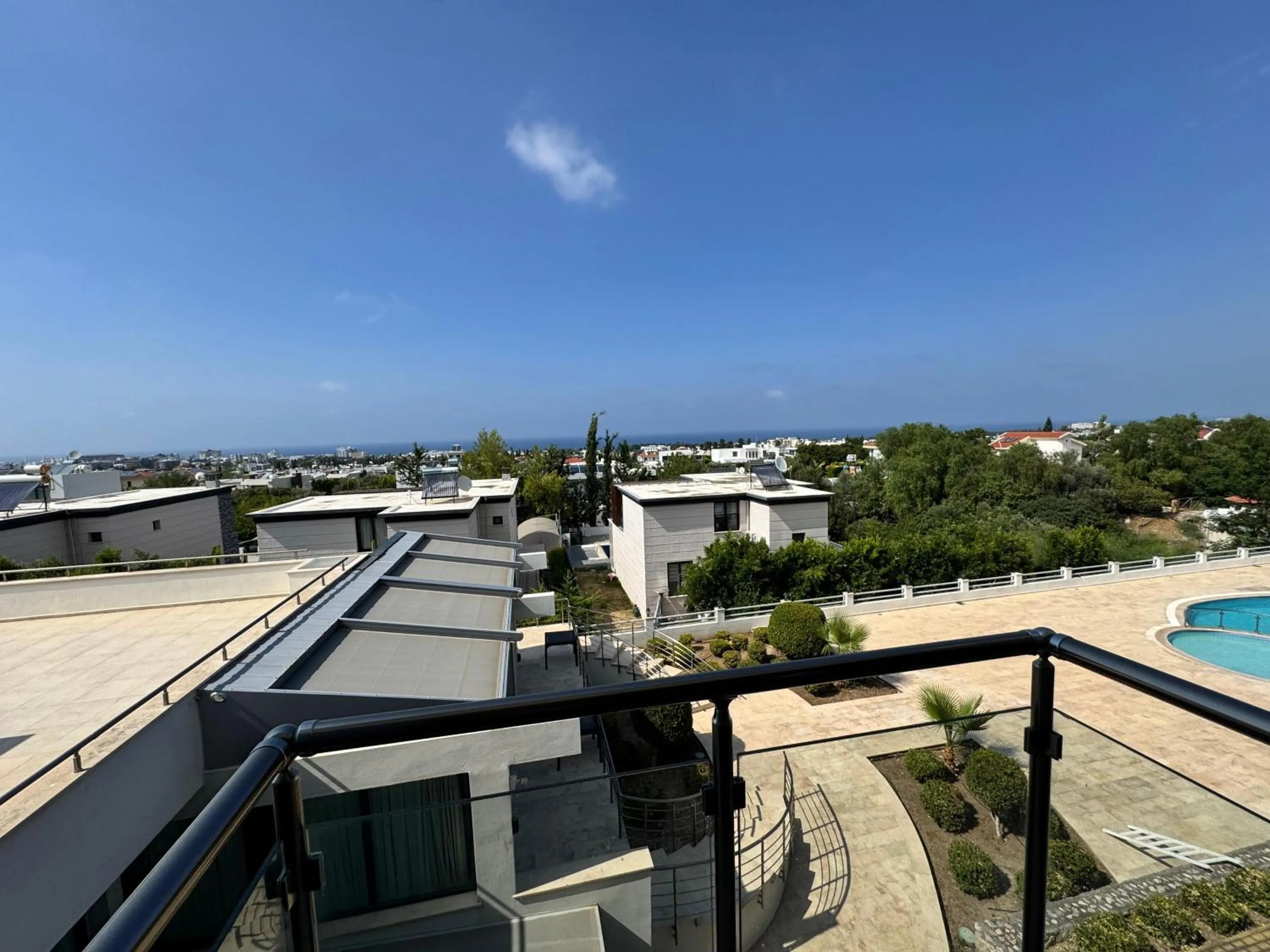 Bellapais Oasis Hotel