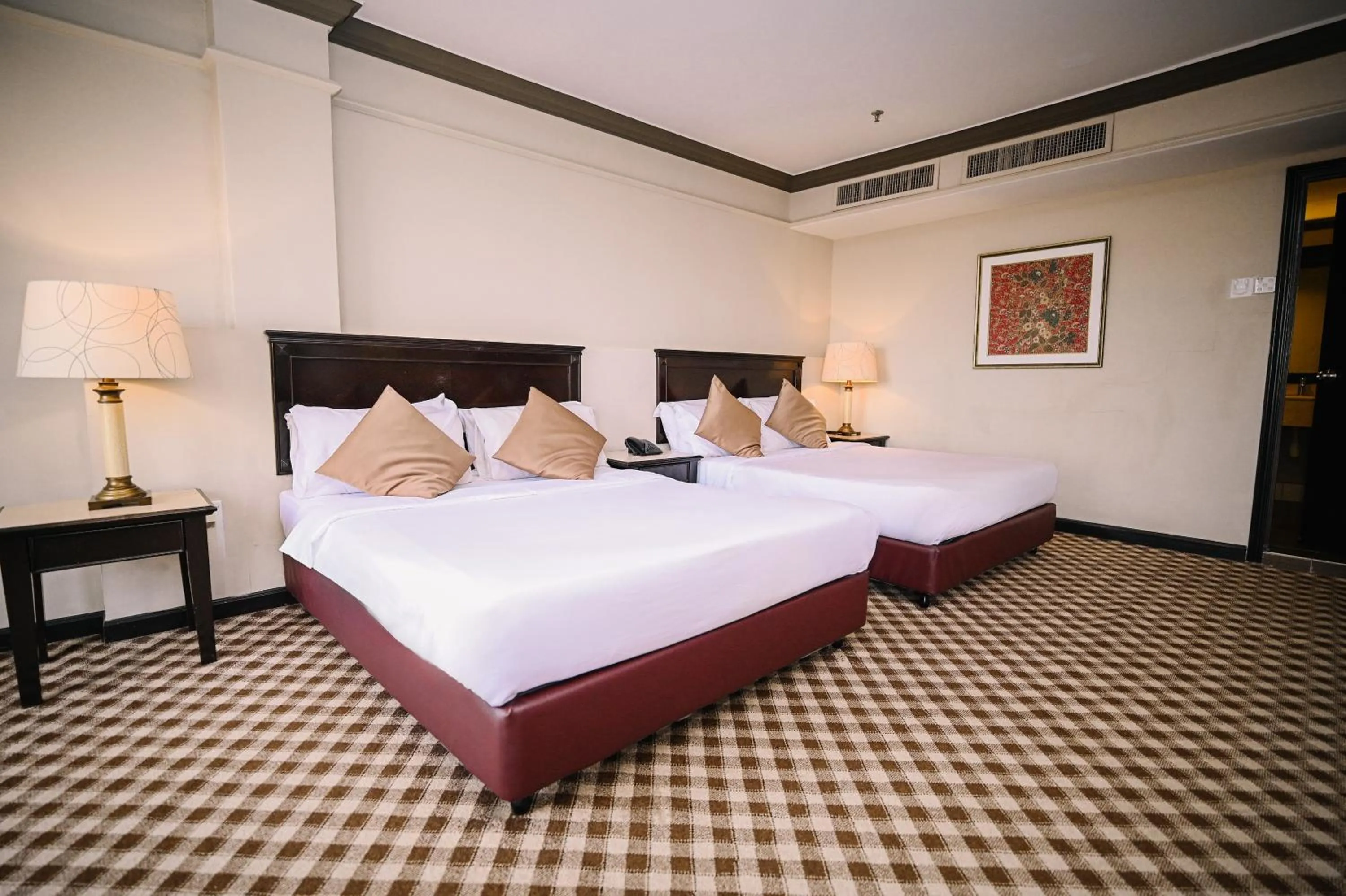 Bed in Kingston Hotel 9 - Jonker Street Malacca