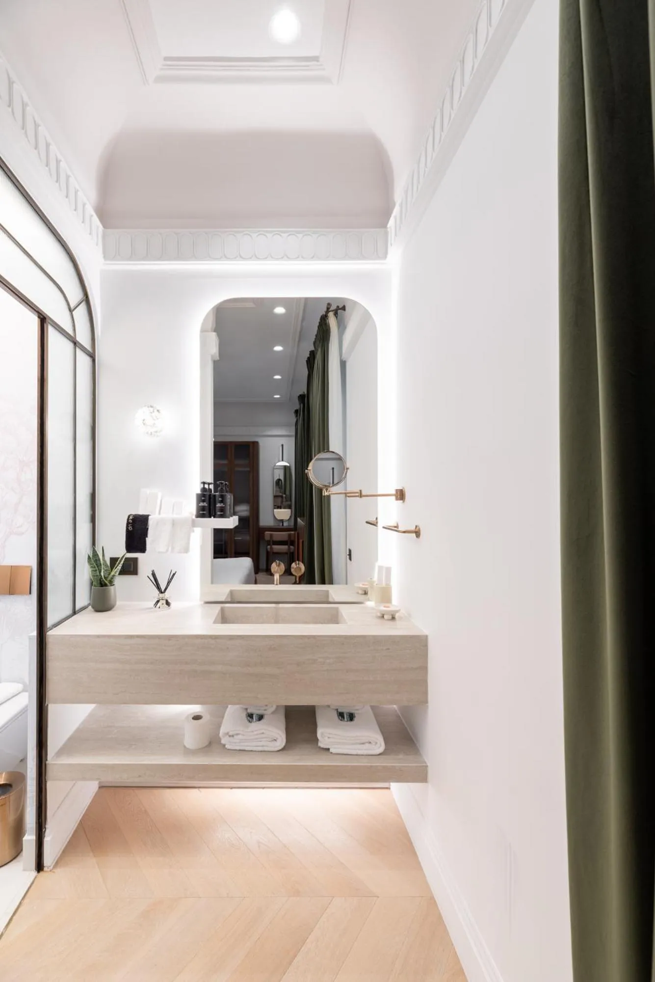 Bathroom in Emerald Hotel Athens