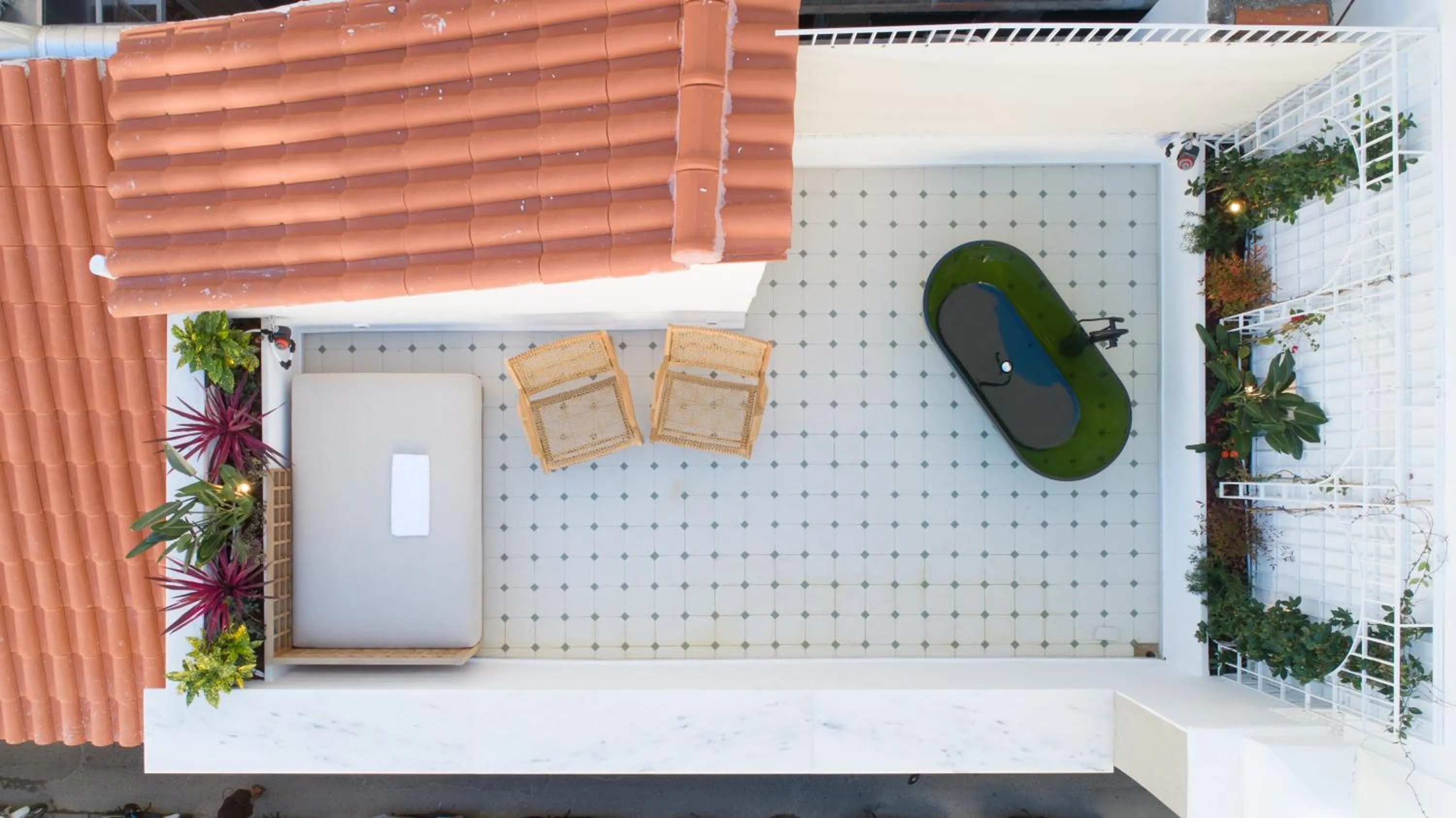 Balcony/Terrace in Emerald Hotel Athens