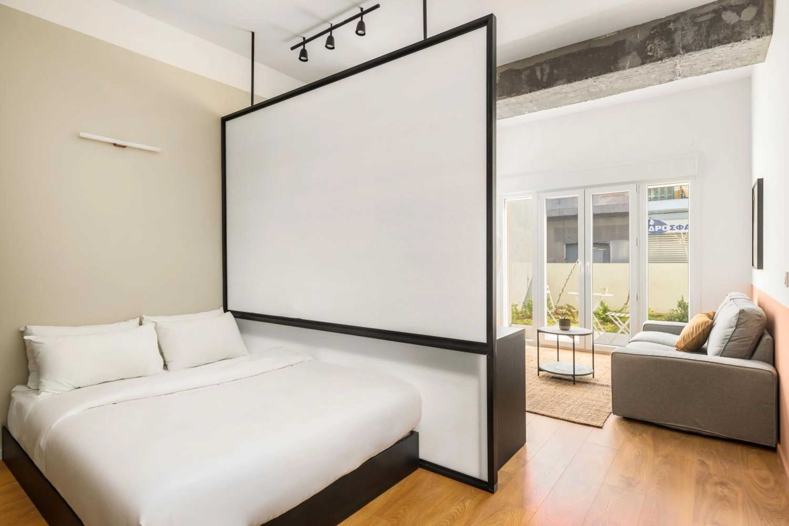 Bed in Soho Residence by halu!