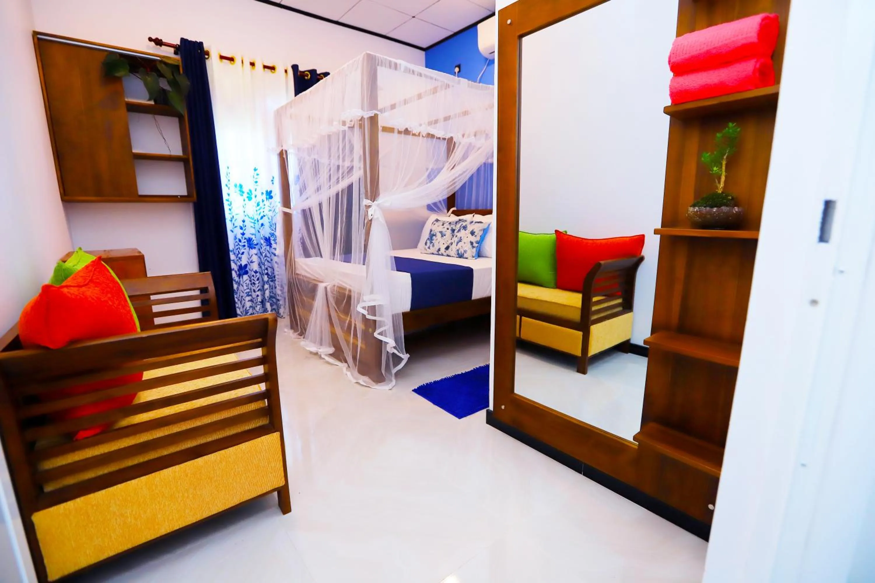 Photo of the whole room, Bed in Dinsara Pearl Villa