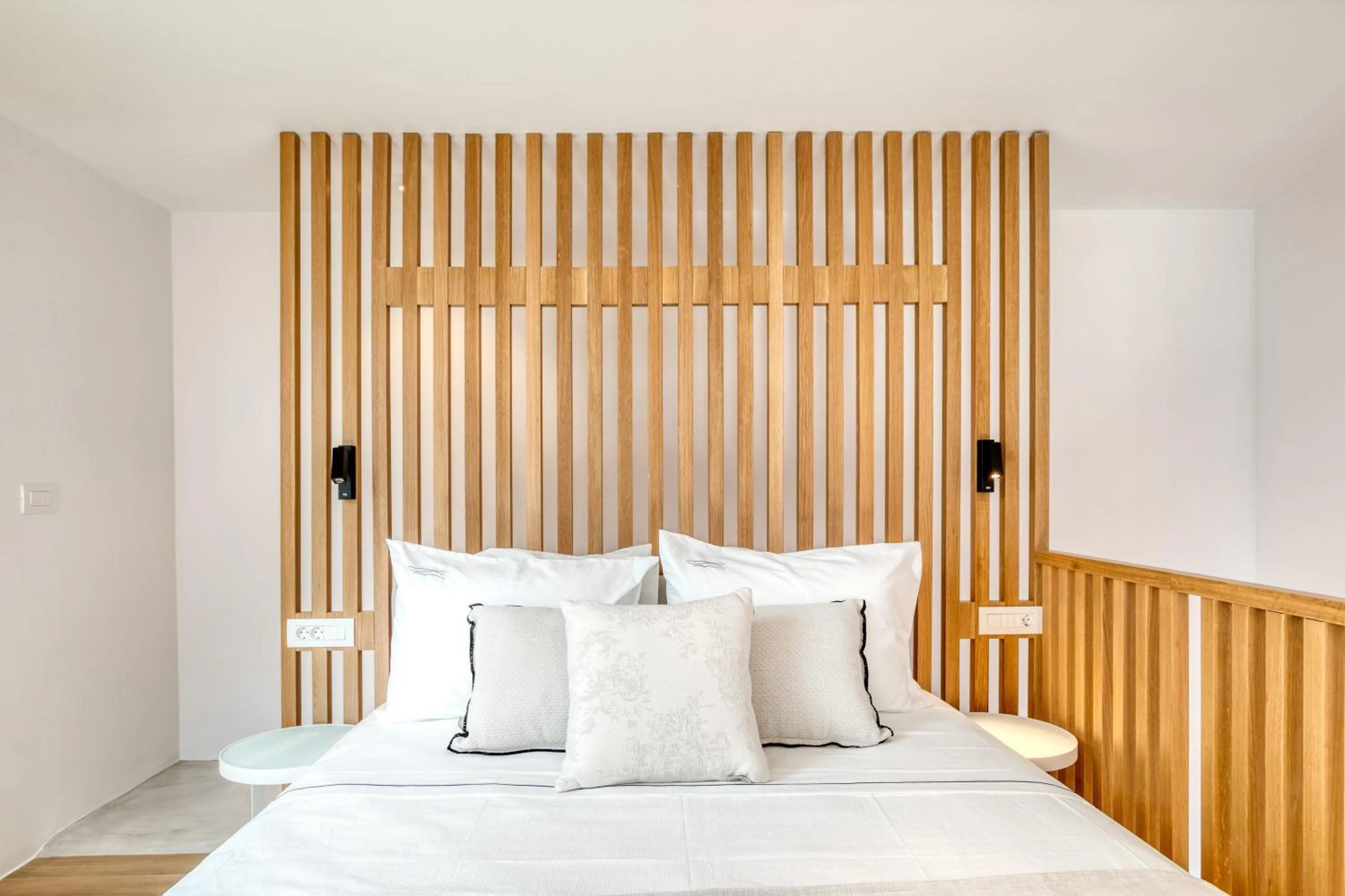 Bed in Nasta Suites & Villas Intentional Living Mykonos