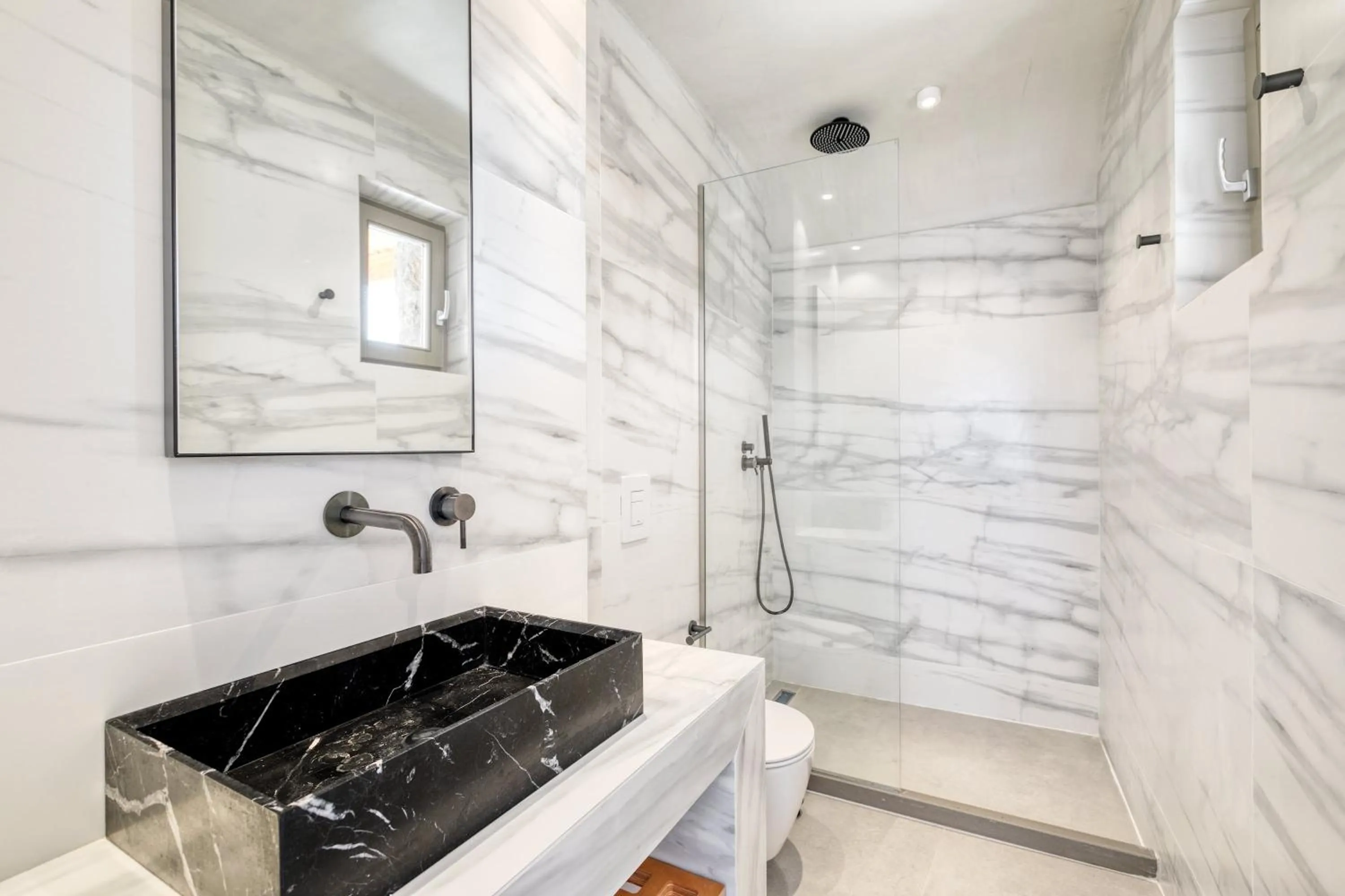 Shower in Nasta Suites & Villas Intentional Living Mykonos