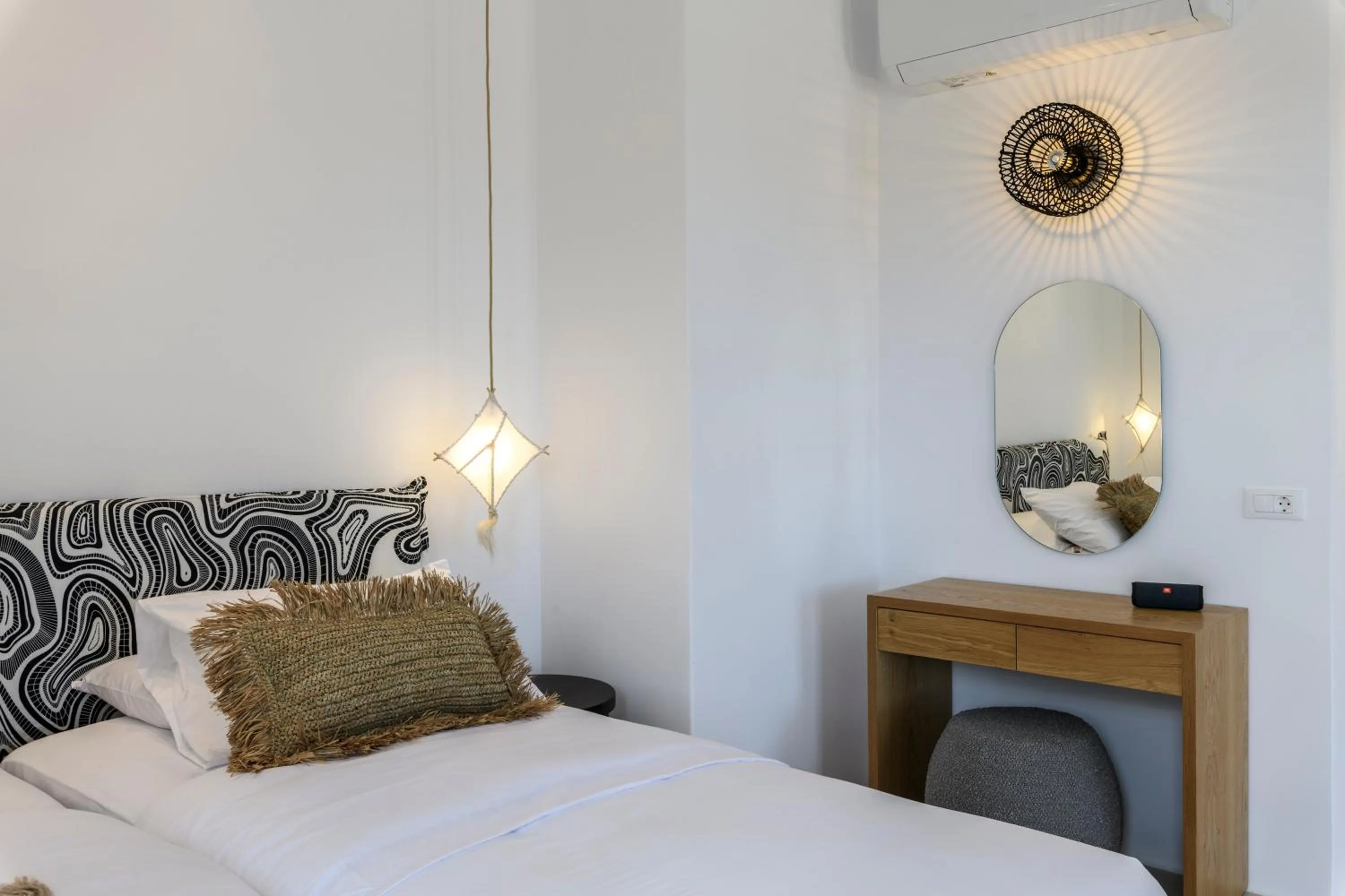 Bed in Nasta Suites & Villas Intentional Living Mykonos
