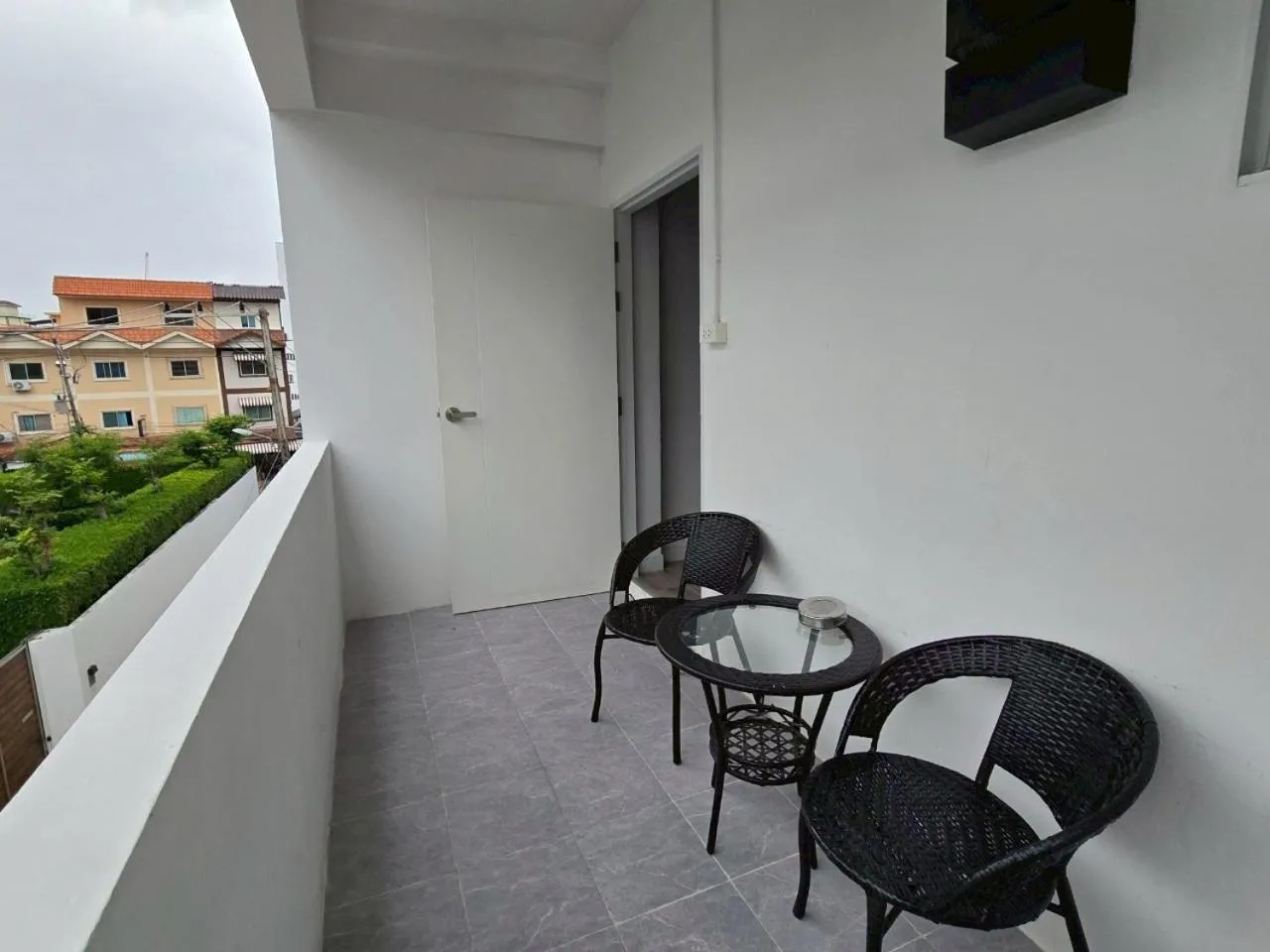 Balcony/Terrace in SRINN Hotel Pattaya Klang