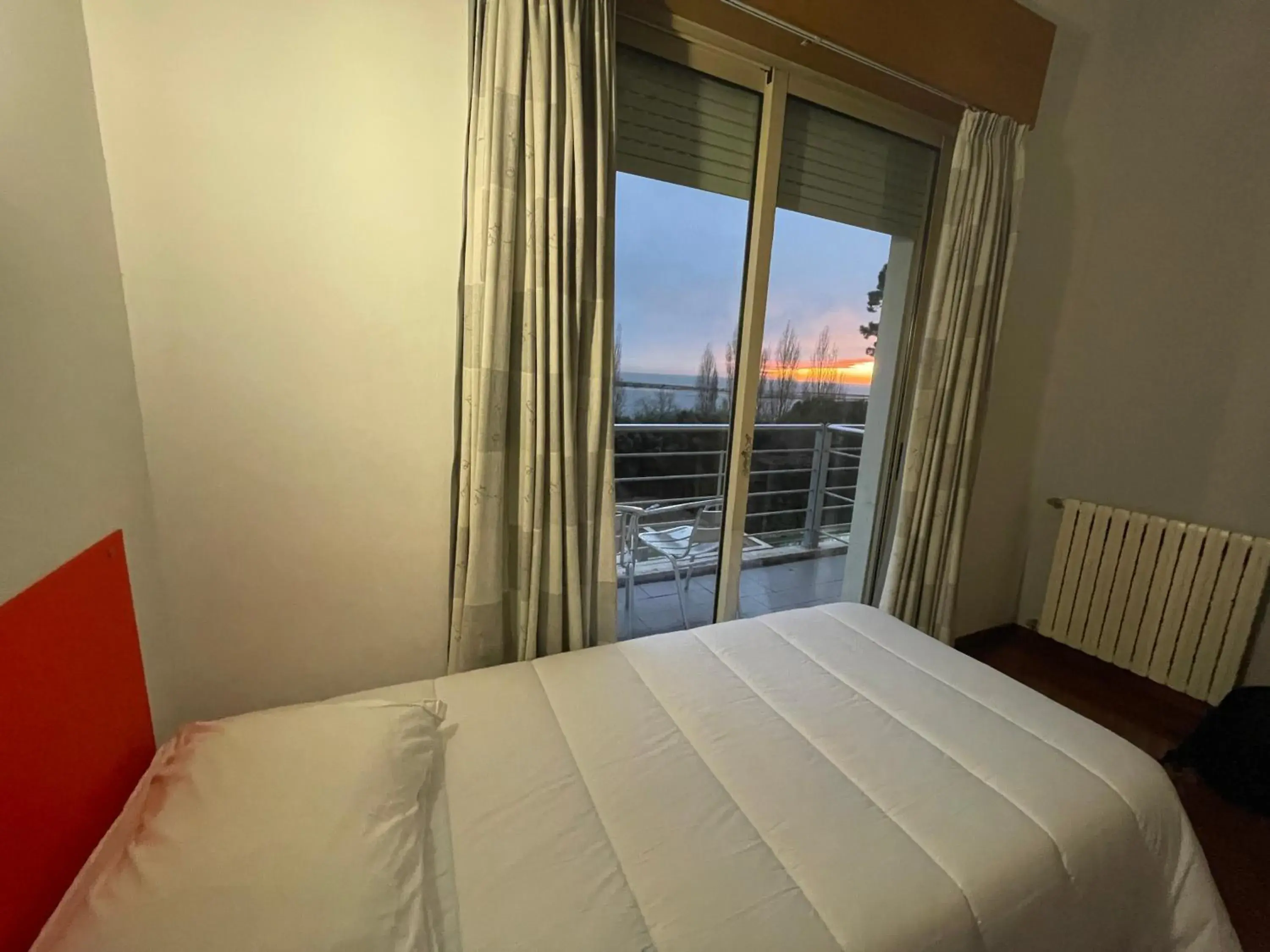 Bedroom, Bed in HI Porto - Pousada de Juventude Bedroom, Bed in HI Porto - Pousada de Juventude