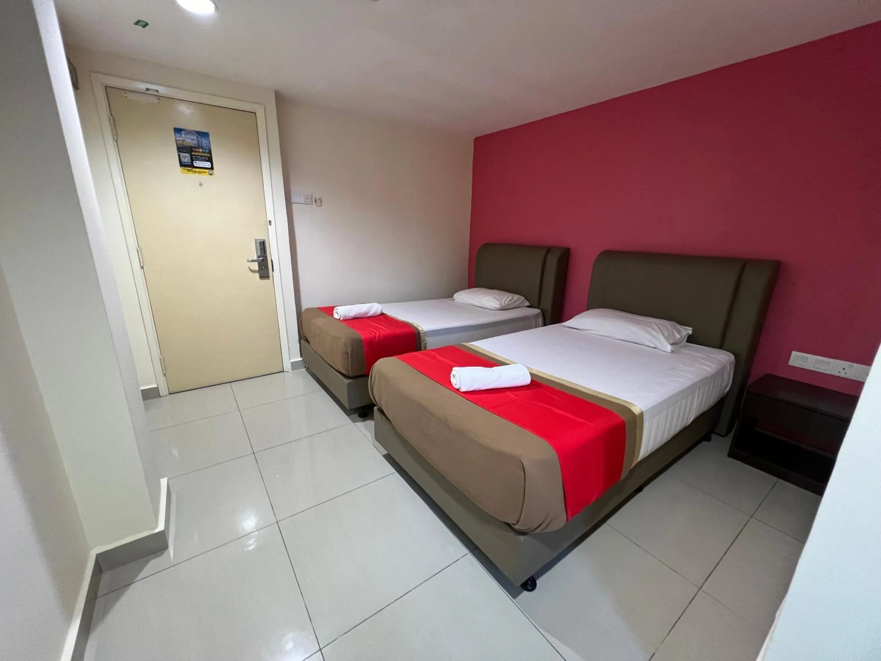 Photo of the whole room, Bed in Hotel Crystal Villa