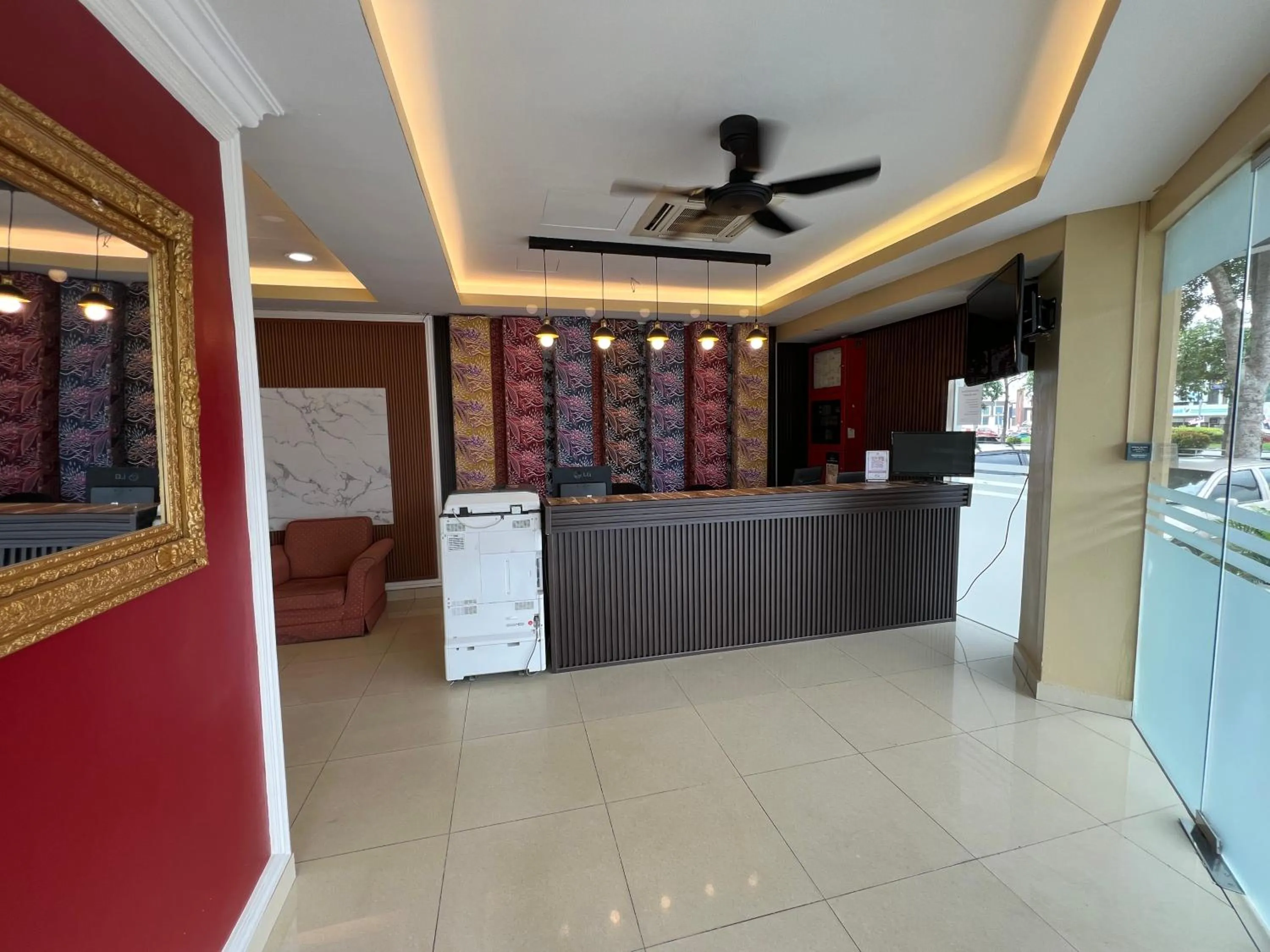 Lobby or reception in Hotel Crystal Villa