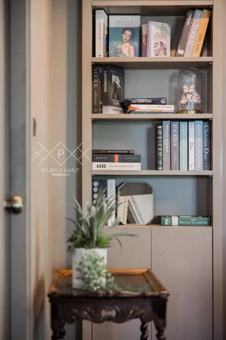 Plubpla Samut River Villas