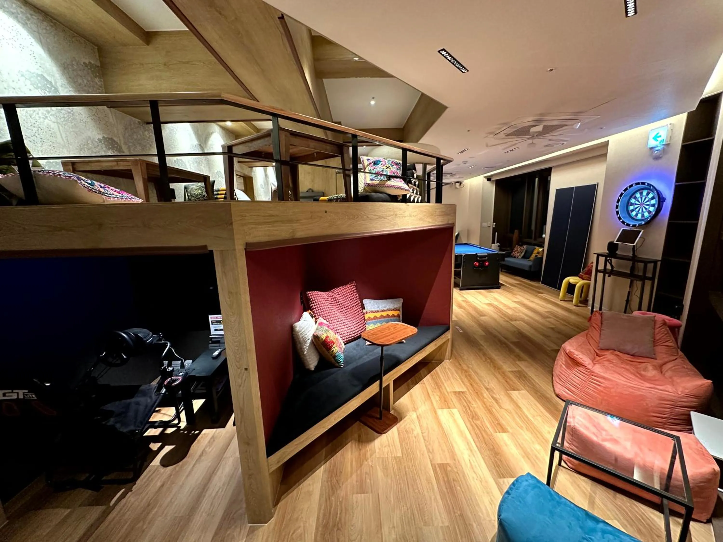 Communal lounge/ TV room in Nomad Live Hostel