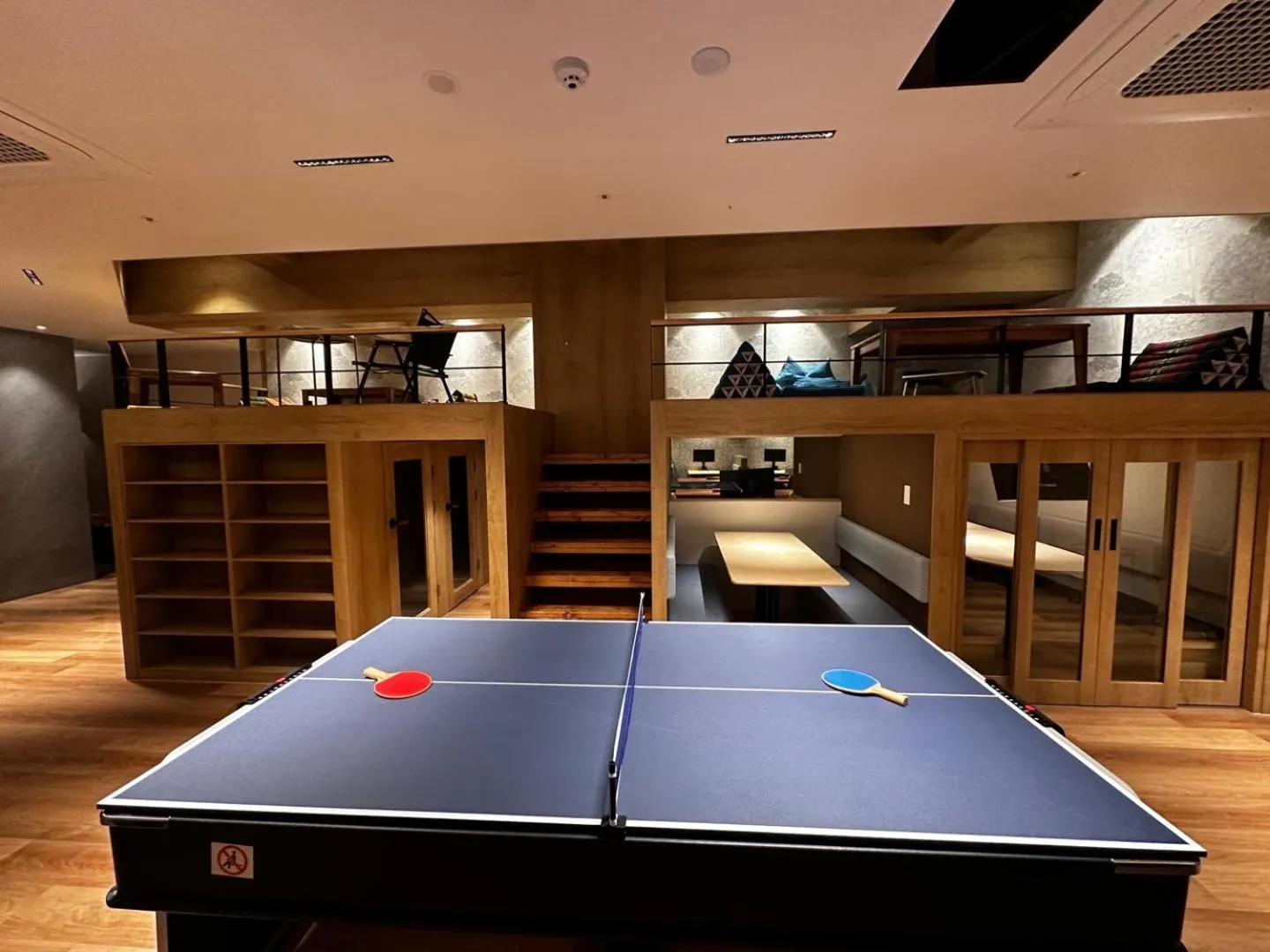 Communal lounge/ TV room in Nomad Live Hostel