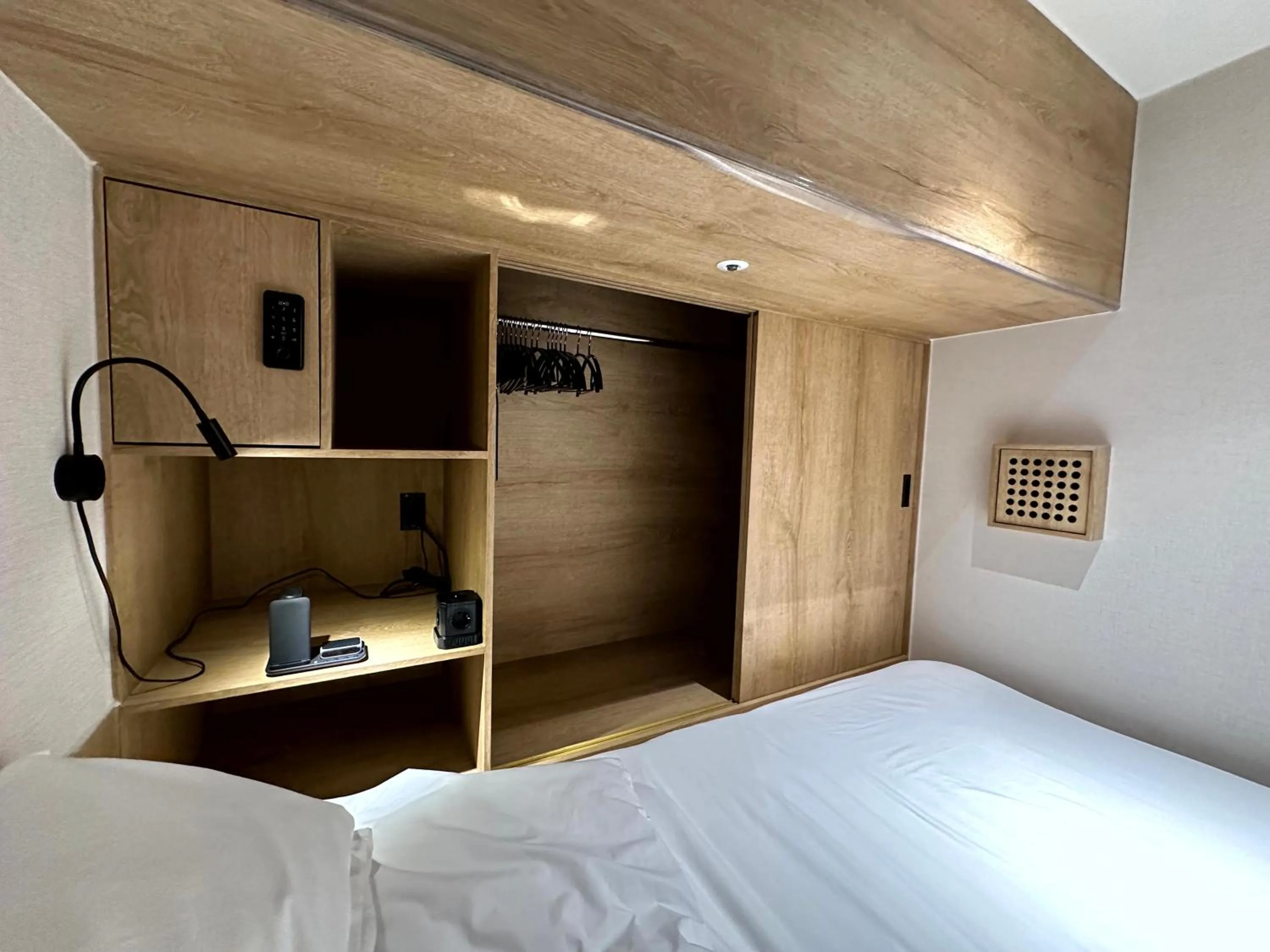 Bed in Nomad Live Hostel