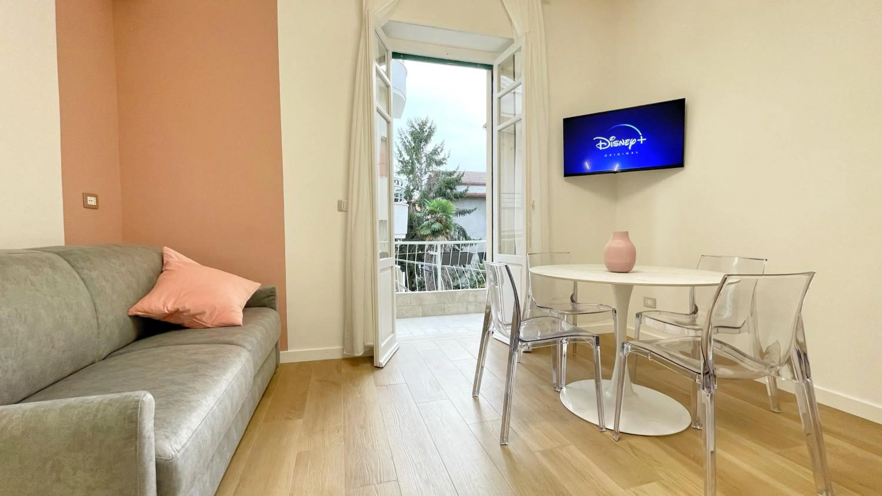 TV and multimedia in Color Houses Pescara Centro