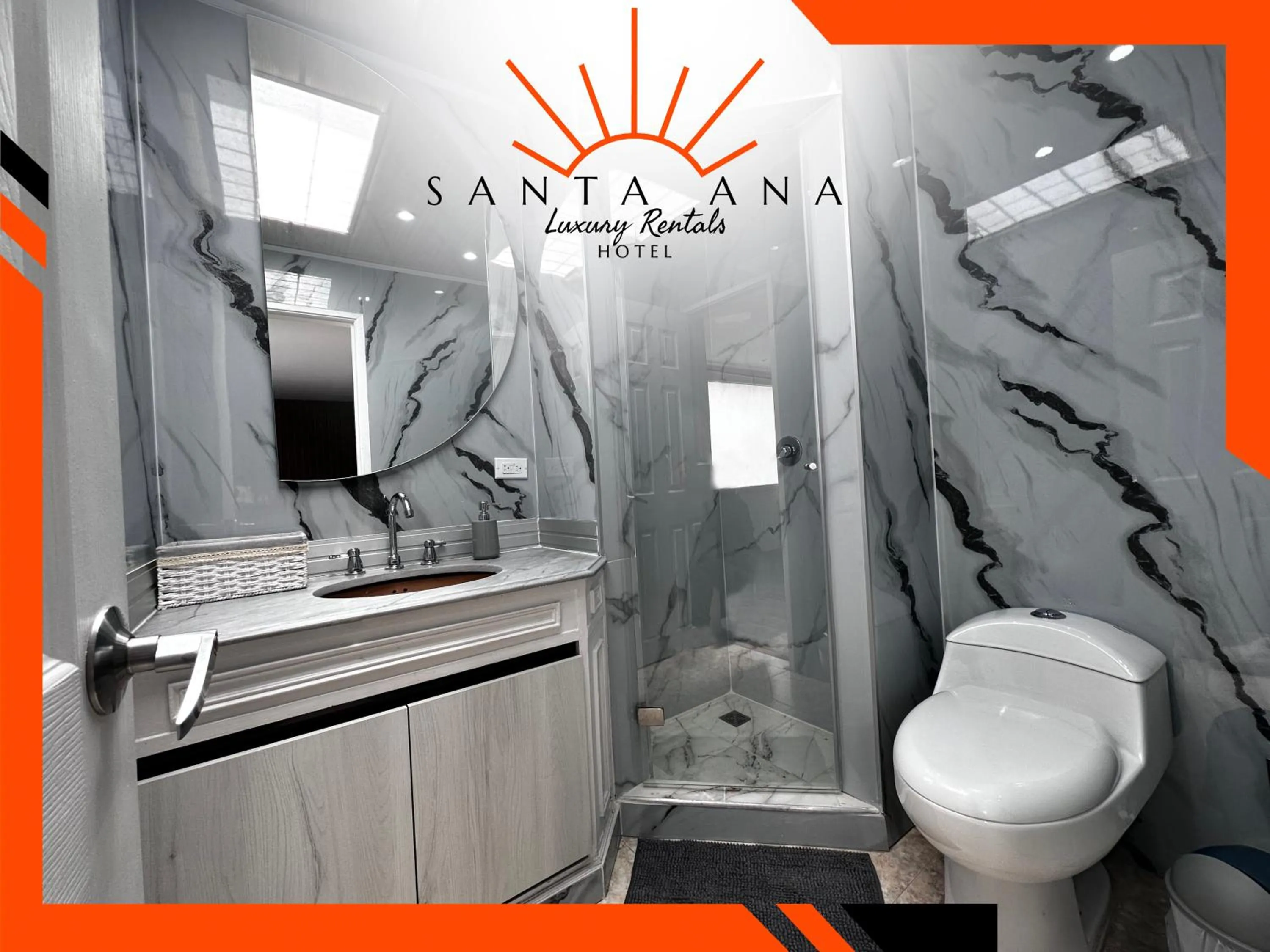 Deluxe Queen Suite in Hotel Santa Ana Luxury Rentals - 113