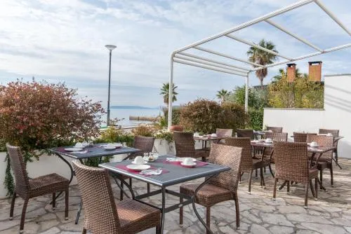 Beach Guesthouse Mediteran